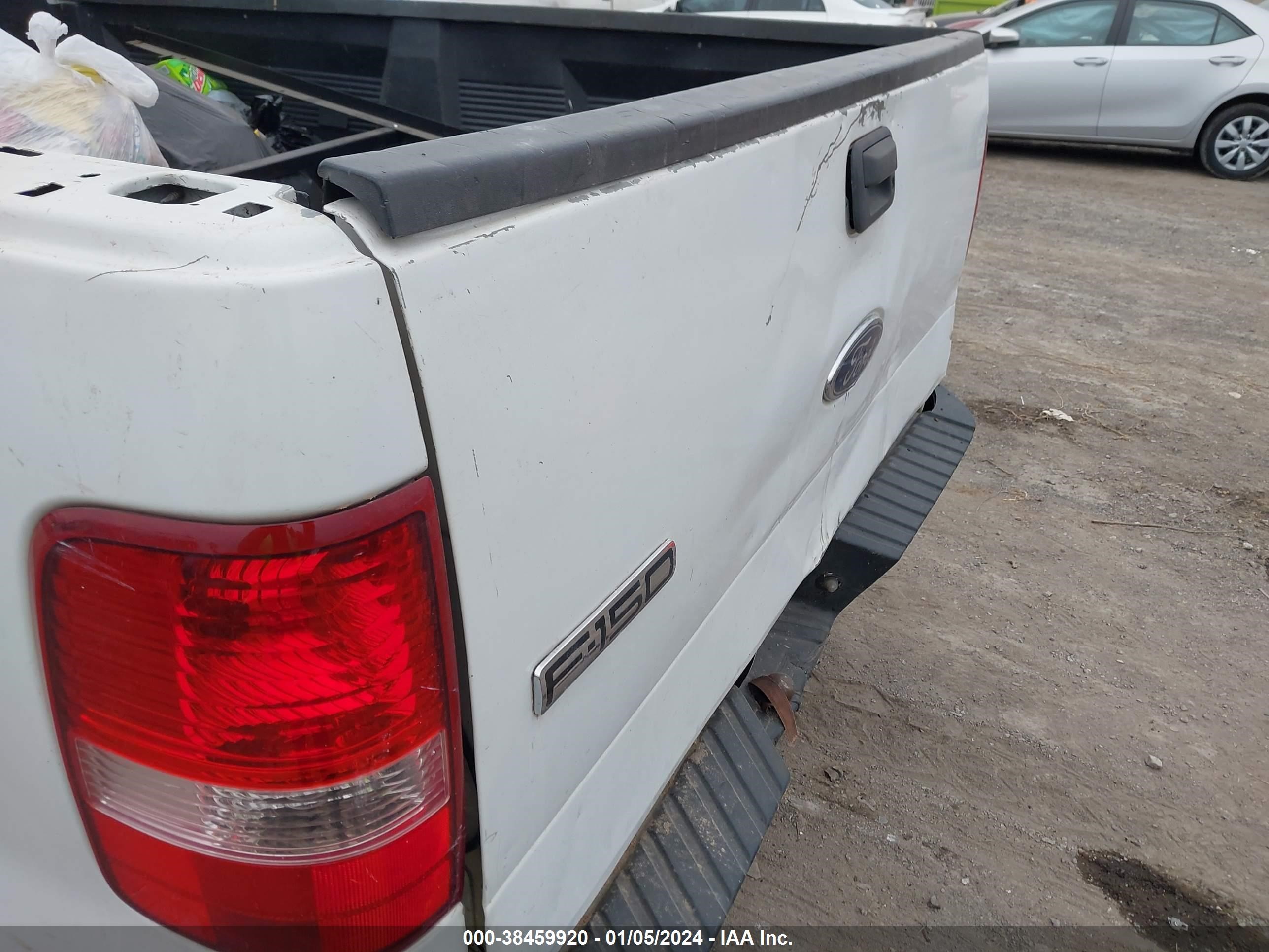 Photo 5 VIN: 1FTRF12215NA93406 - FORD F-150 