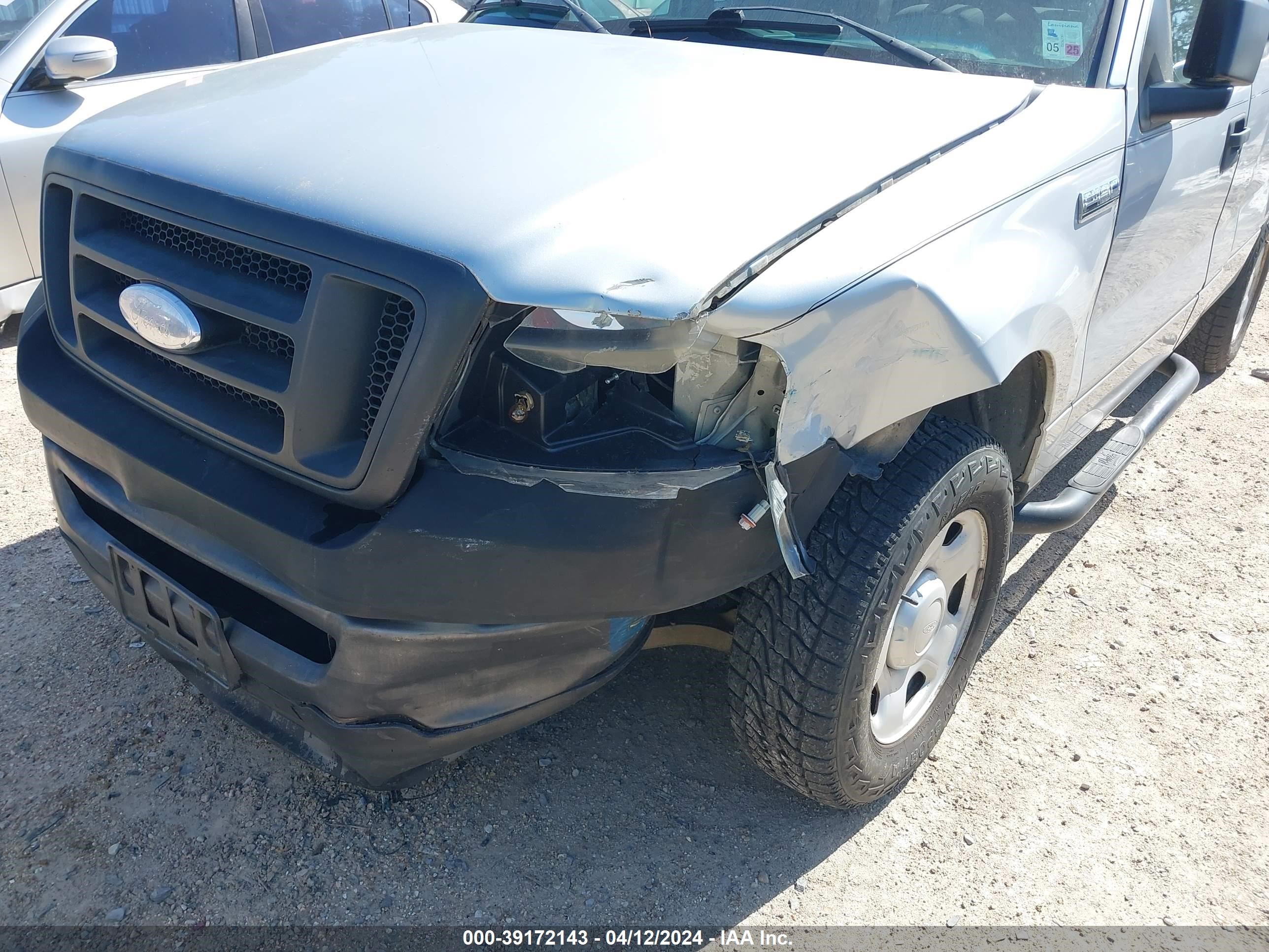 Photo 5 VIN: 1FTRF12216NB04308 - FORD F-150 