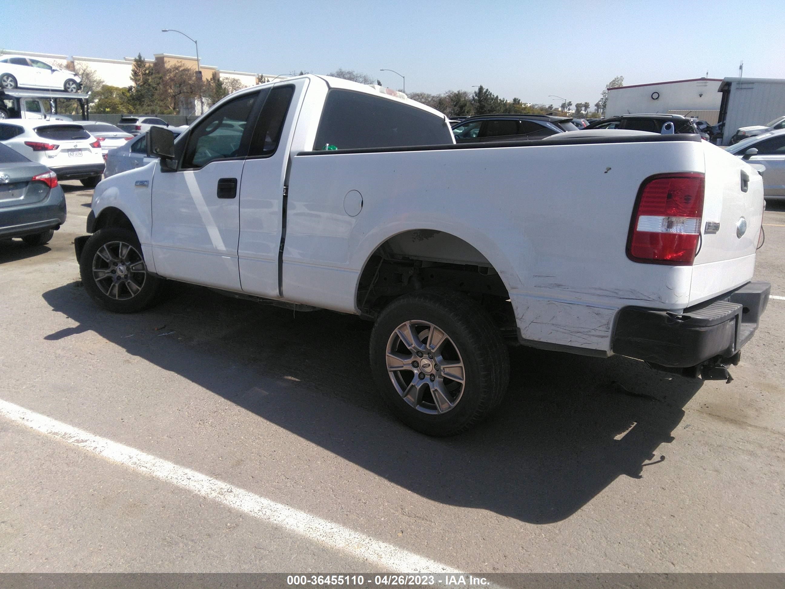 Photo 2 VIN: 1FTRF12217NA25853 - FORD F-150 