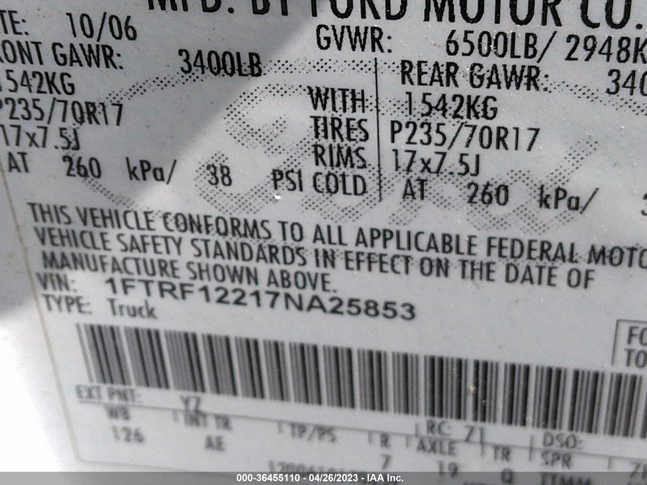 Photo 8 VIN: 1FTRF12217NA25853 - FORD F-150 