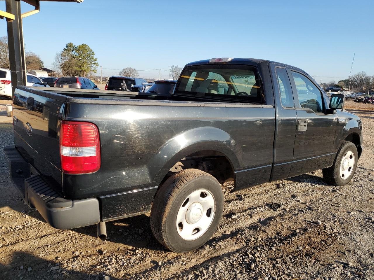 Photo 2 VIN: 1FTRF12225NB53466 - FORD F-150 