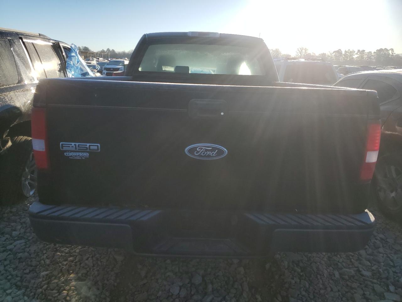 Photo 5 VIN: 1FTRF12225NB53466 - FORD F-150 