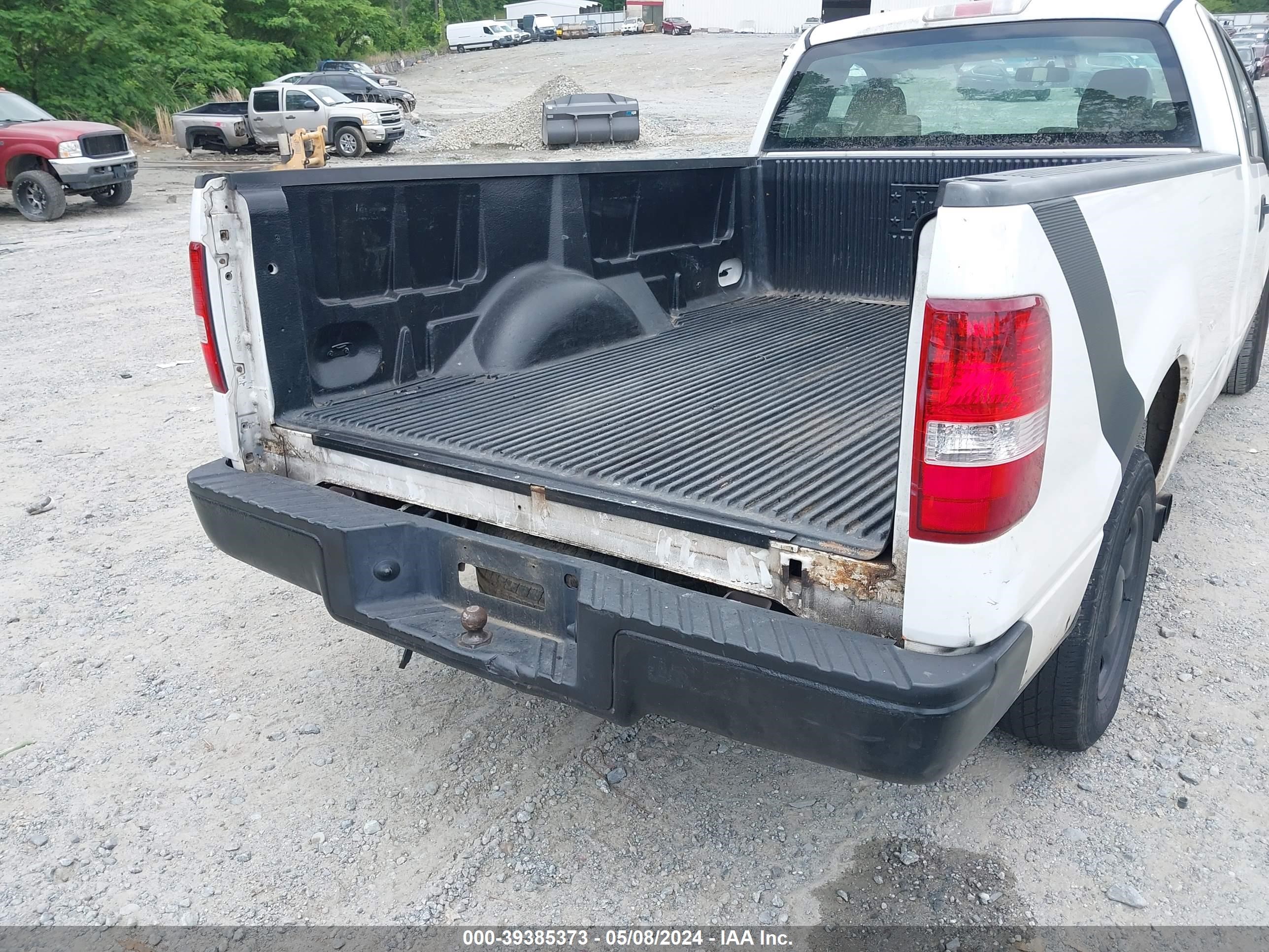 Photo 5 VIN: 1FTRF12228KB80415 - FORD F-150 