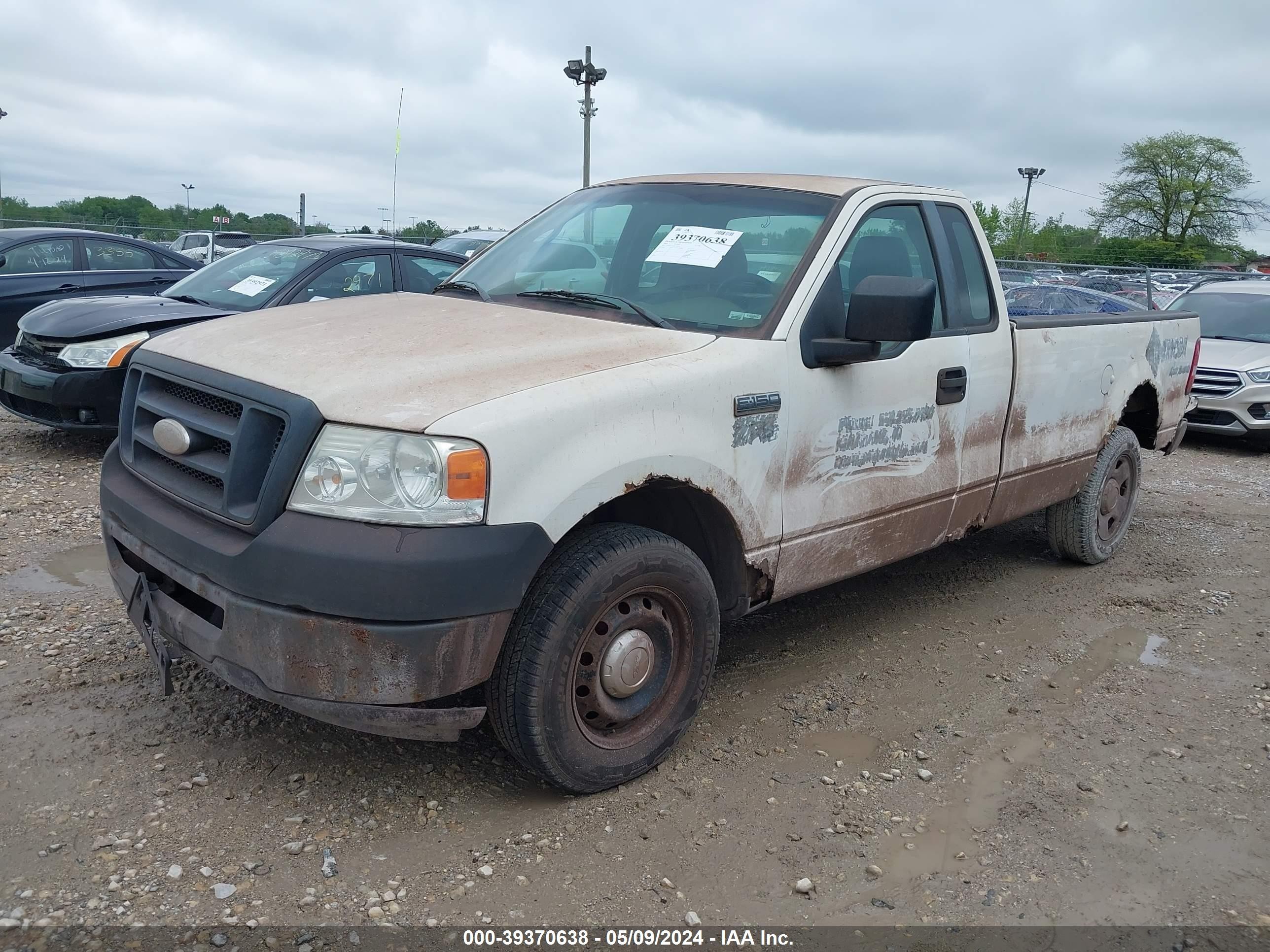 Photo 1 VIN: 1FTRF12237KC50079 - FORD F-150 