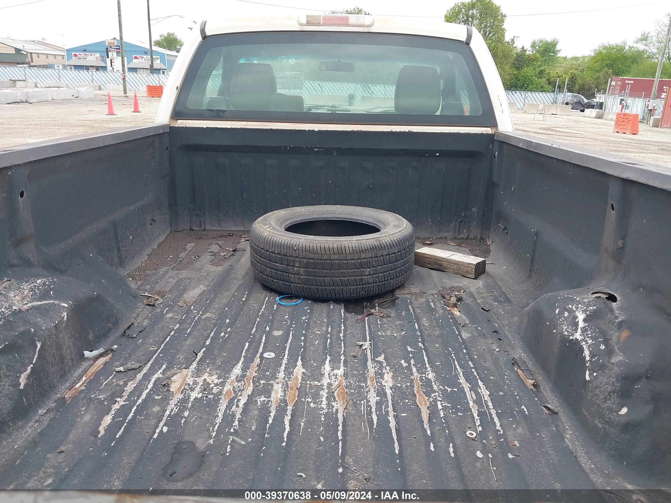 Photo 7 VIN: 1FTRF12237KC50079 - FORD F-150 