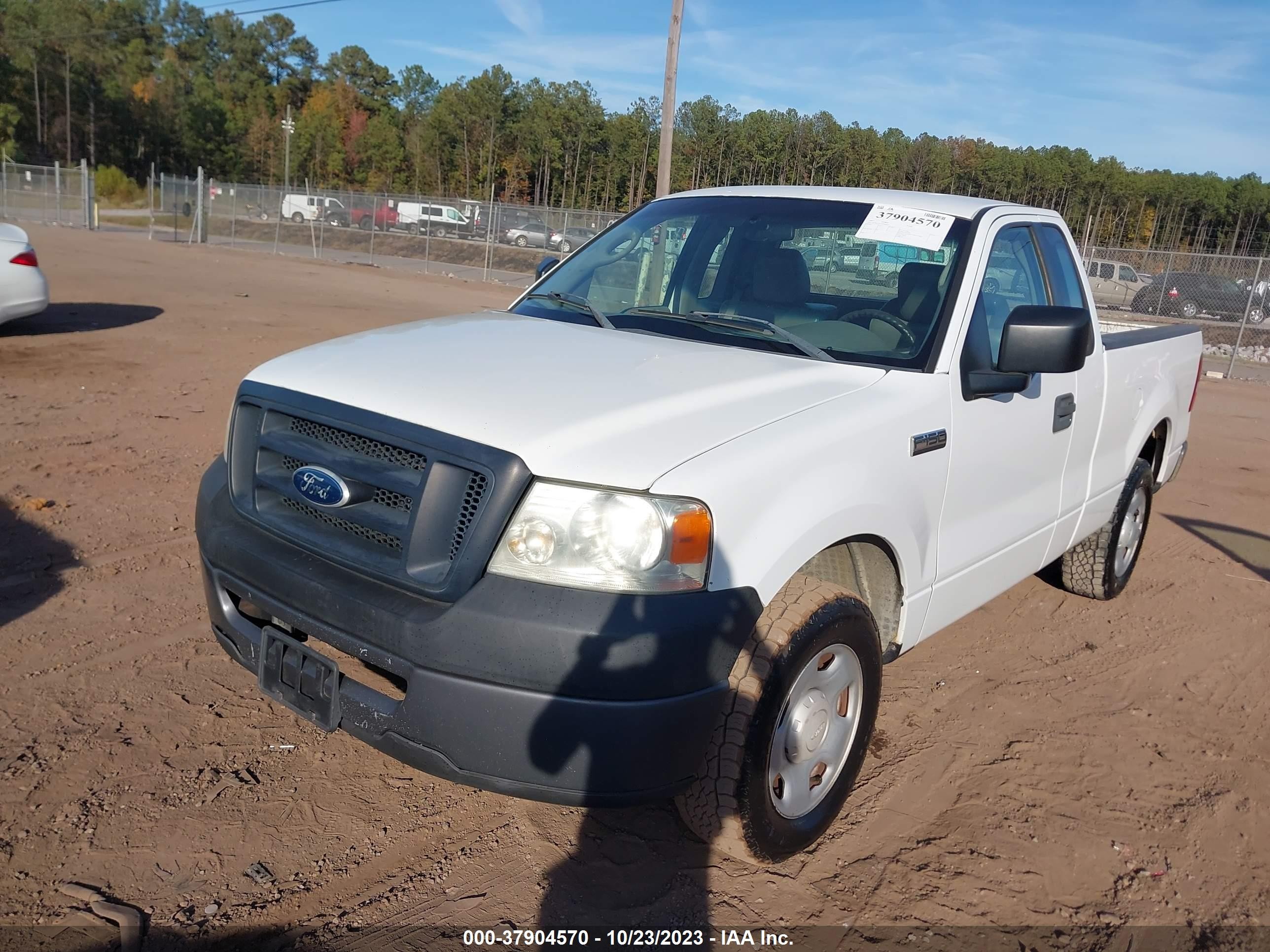 Photo 1 VIN: 1FTRF12237NA66436 - FORD F-150 