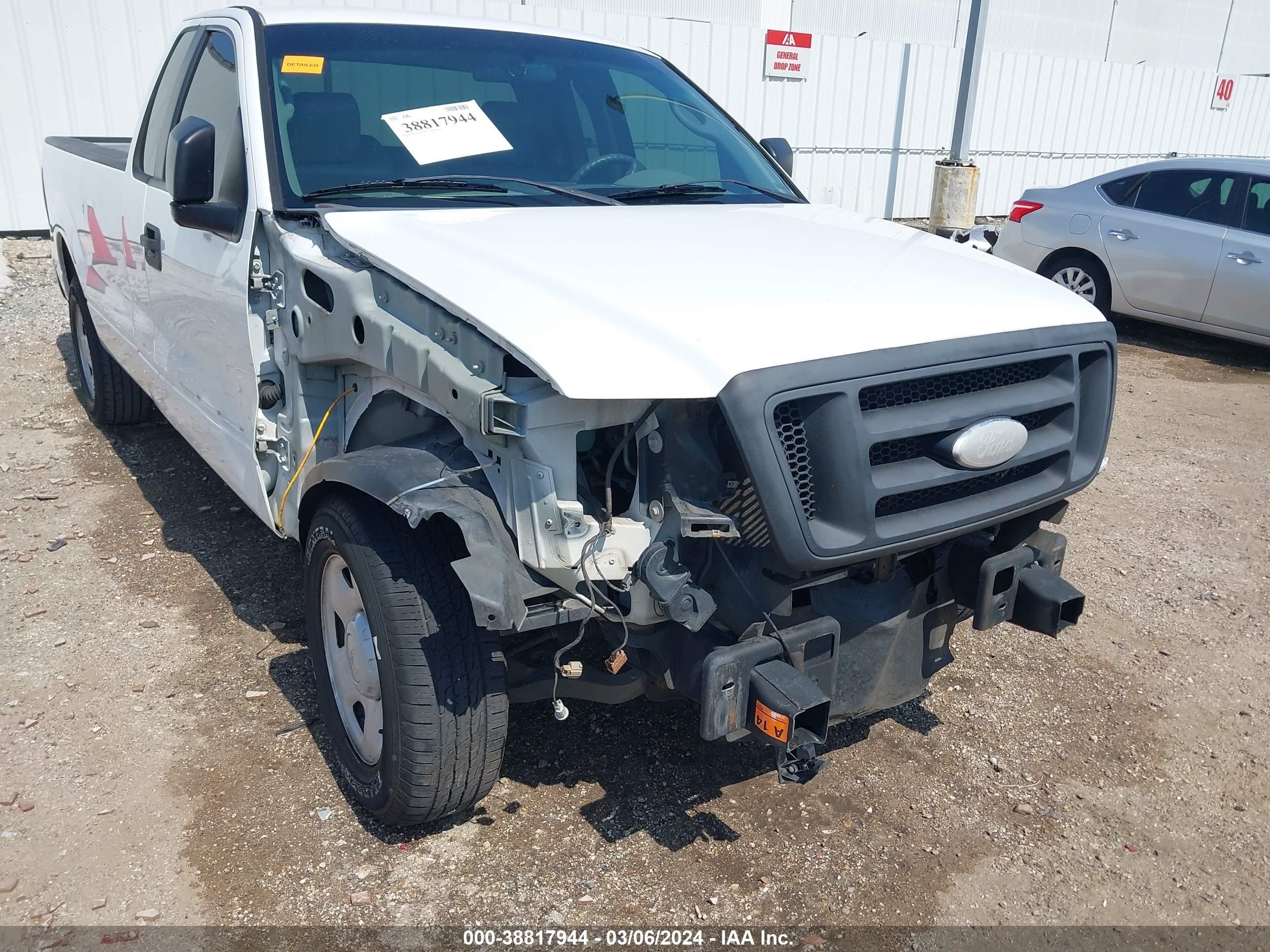 Photo 5 VIN: 1FTRF12238KE95773 - FORD F-150 