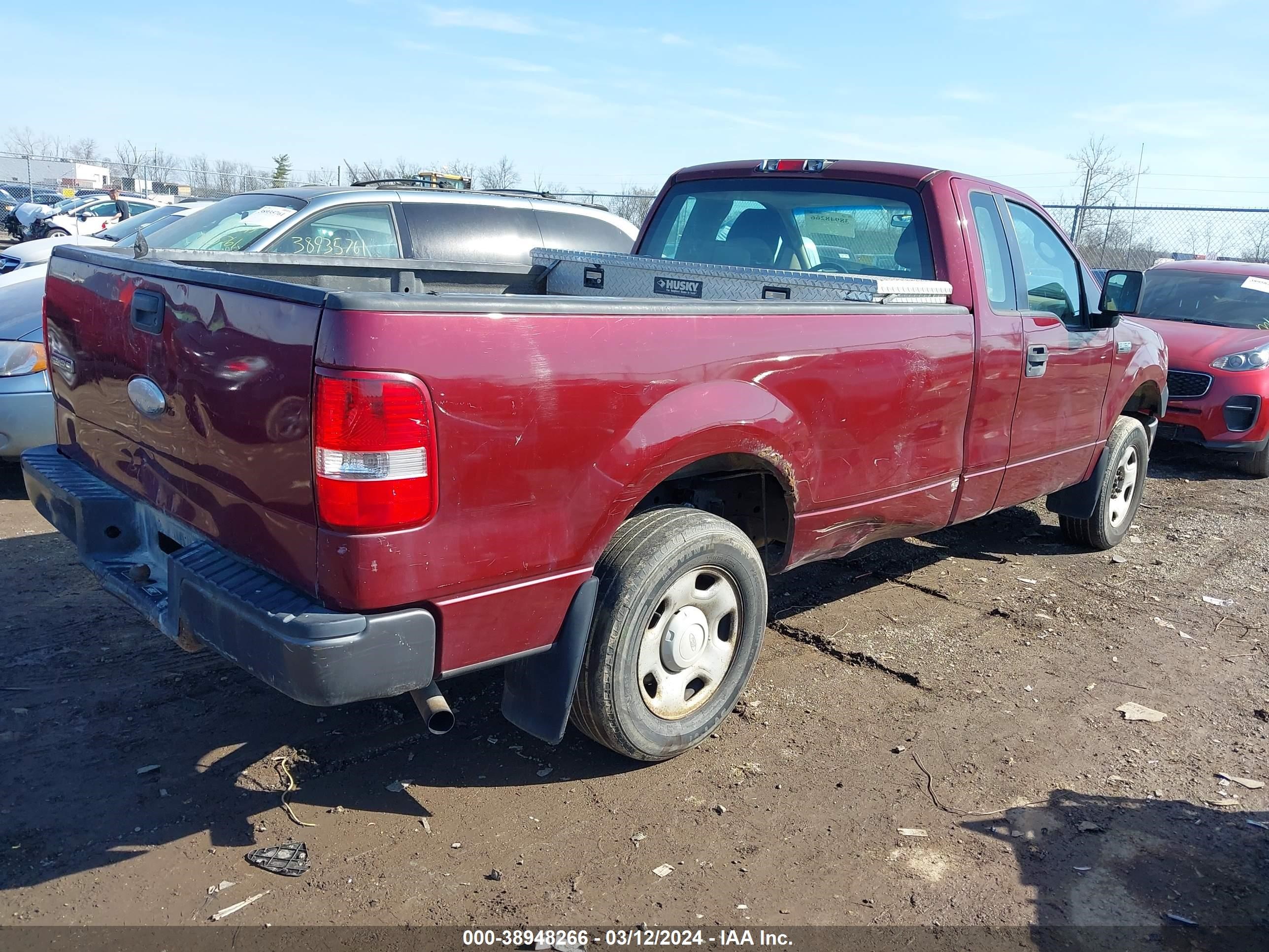 Photo 3 VIN: 1FTRF12246KE05186 - FORD F-150 