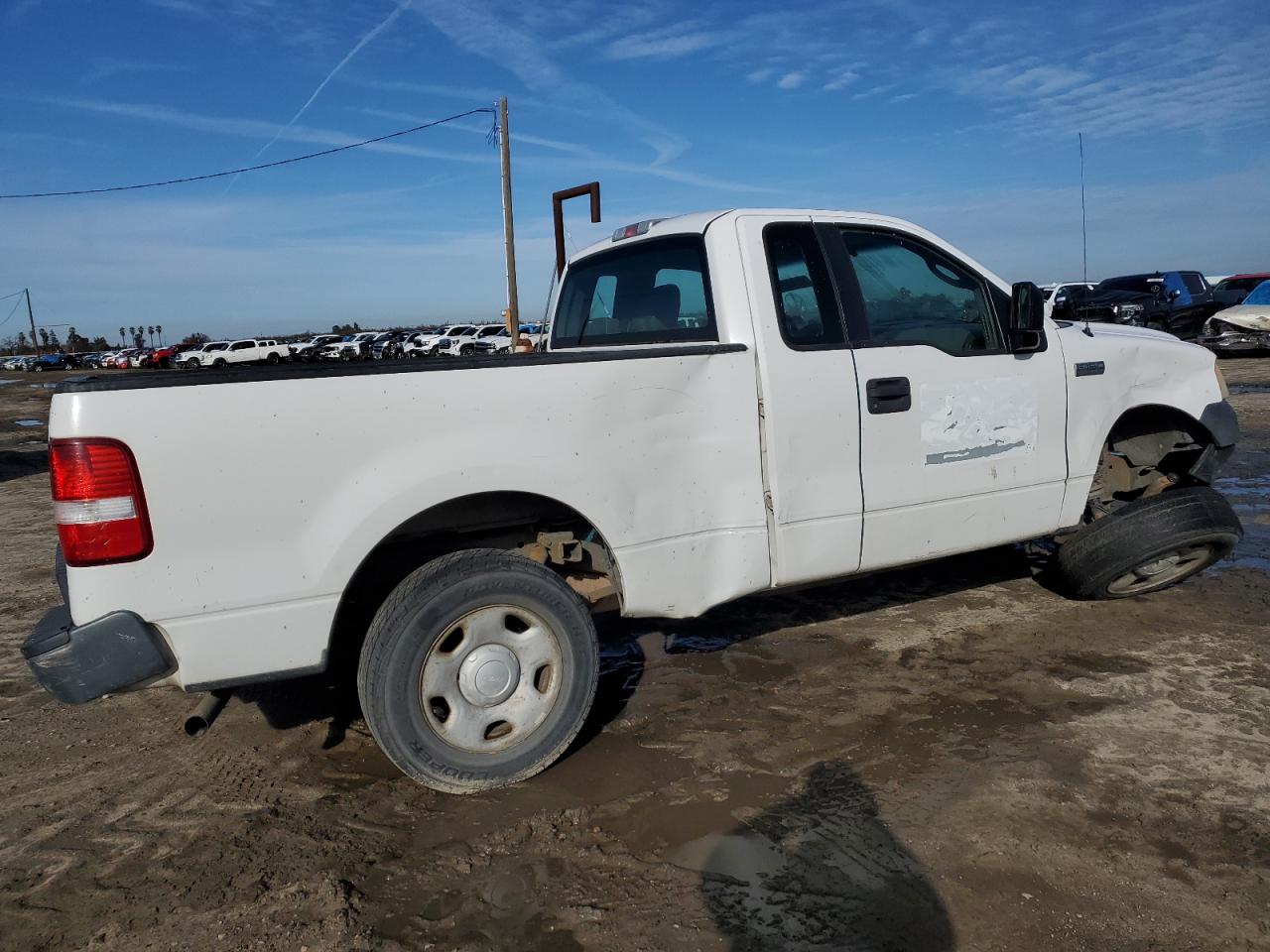 Photo 2 VIN: 1FTRF12246NB51638 - FORD F-150 