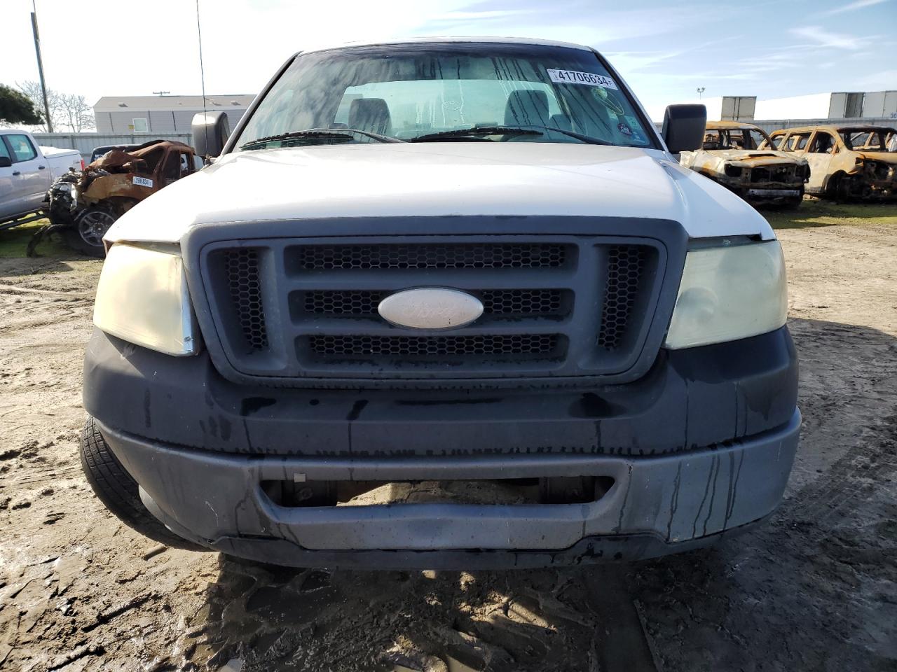 Photo 4 VIN: 1FTRF12246NB51638 - FORD F-150 