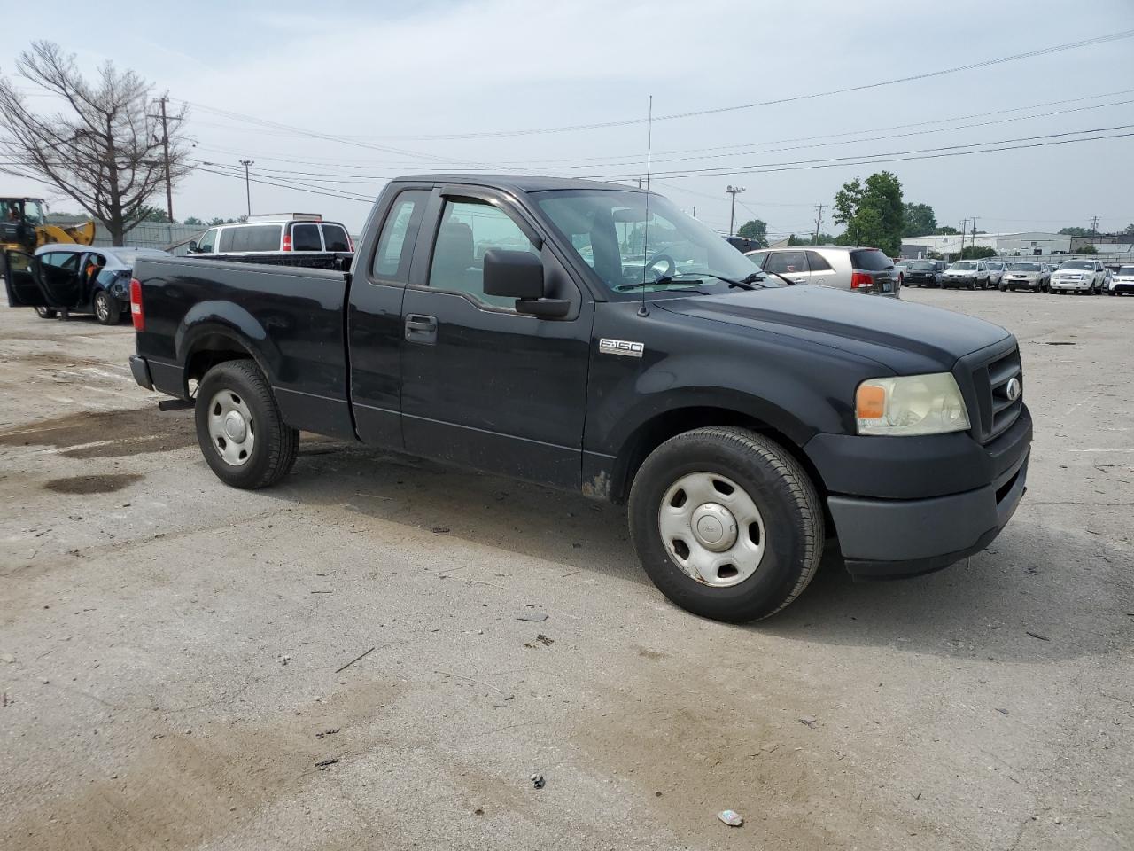 Photo 3 VIN: 1FTRF12248KD27396 - FORD F-150 