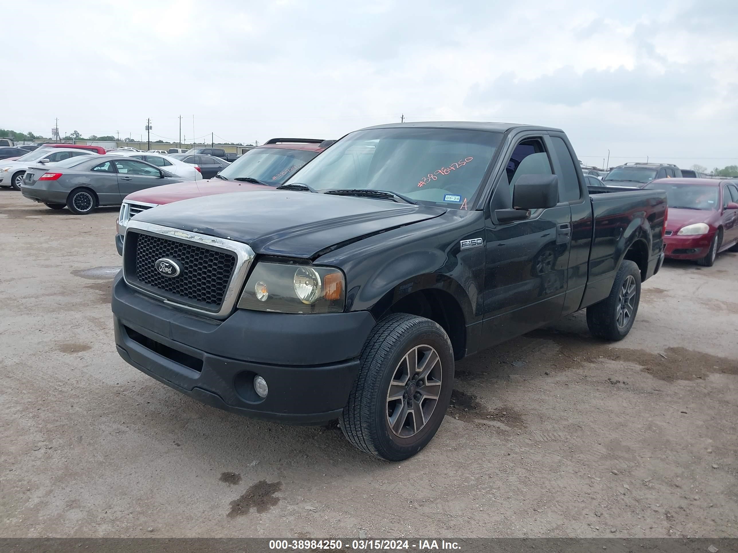 Photo 1 VIN: 1FTRF12248KE56867 - FORD F-150 