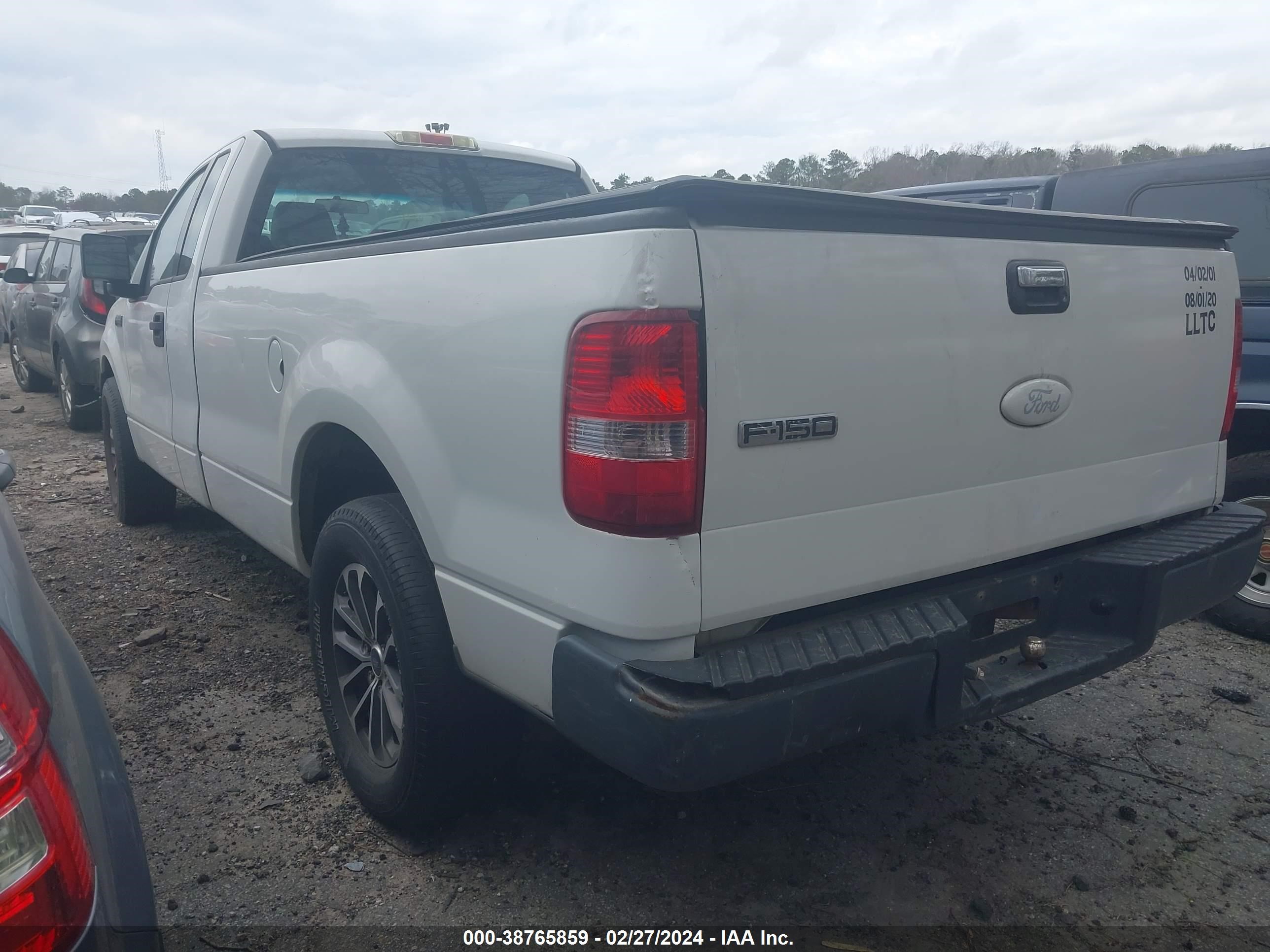 Photo 2 VIN: 1FTRF12255NB49234 - FORD F-150 