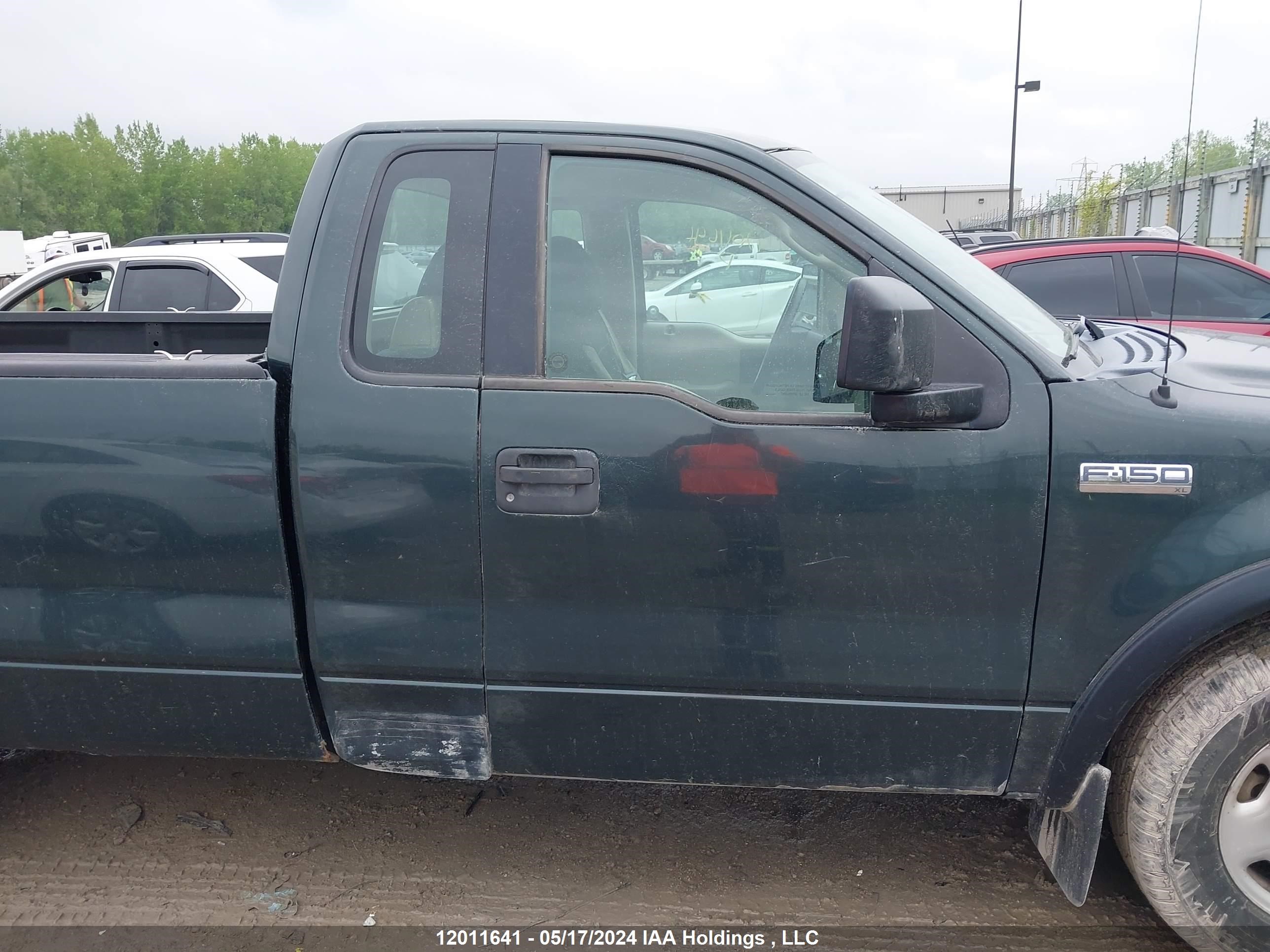 Photo 12 VIN: 1FTRF12256NA63519 - FORD F-150 