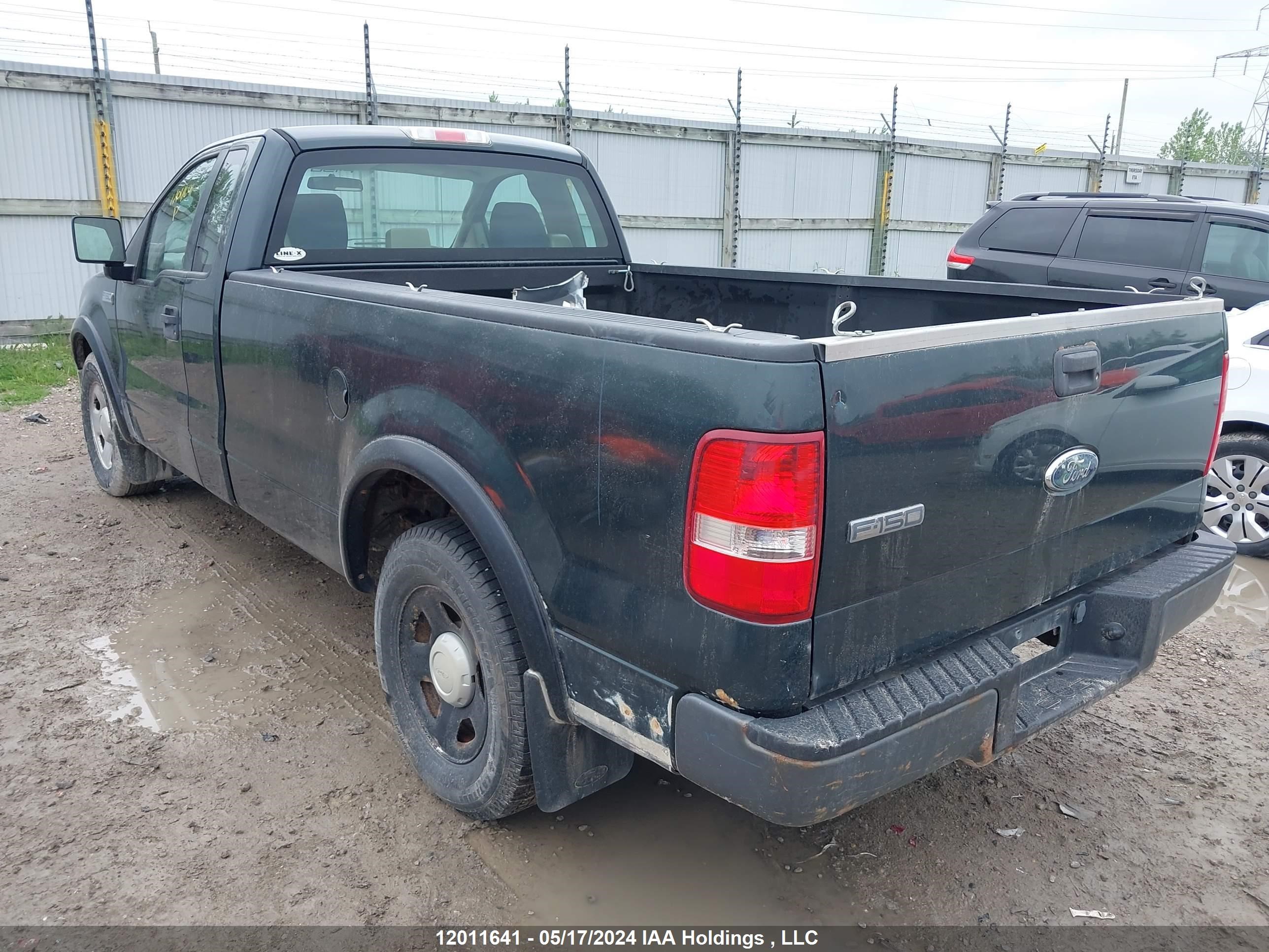 Photo 2 VIN: 1FTRF12256NA63519 - FORD F-150 