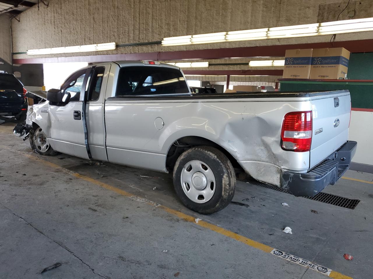 Photo 1 VIN: 1FTRF12266NA31582 - FORD F-150 