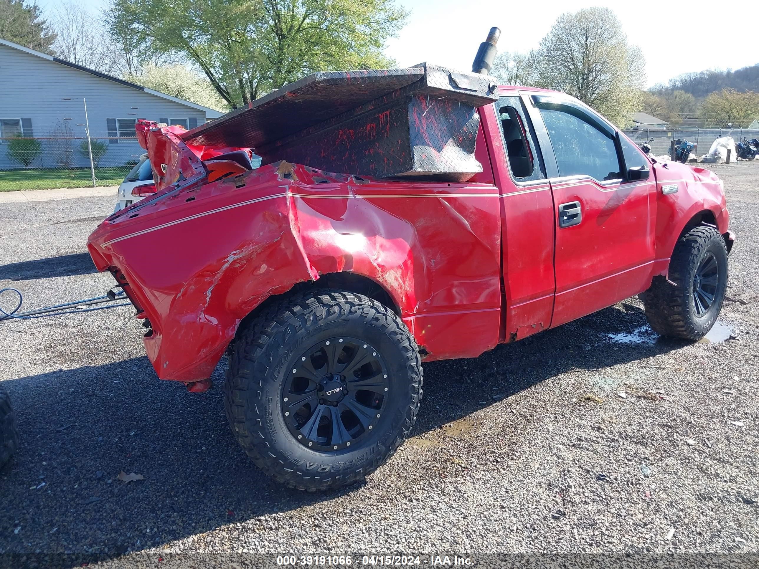 Photo 3 VIN: 1FTRF12267NA73557 - FORD F-150 