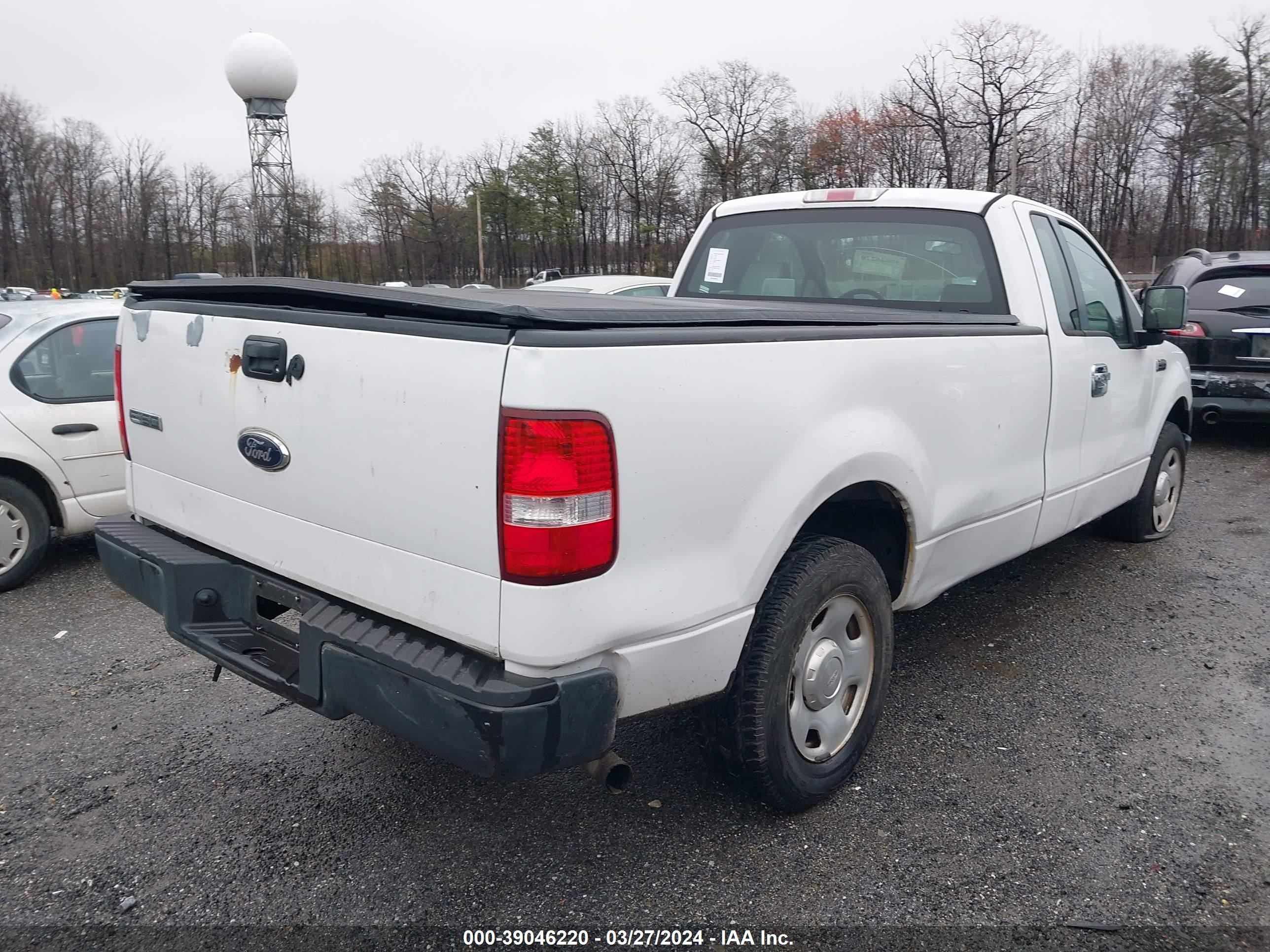 Photo 3 VIN: 1FTRF12278KE06139 - FORD F-150 