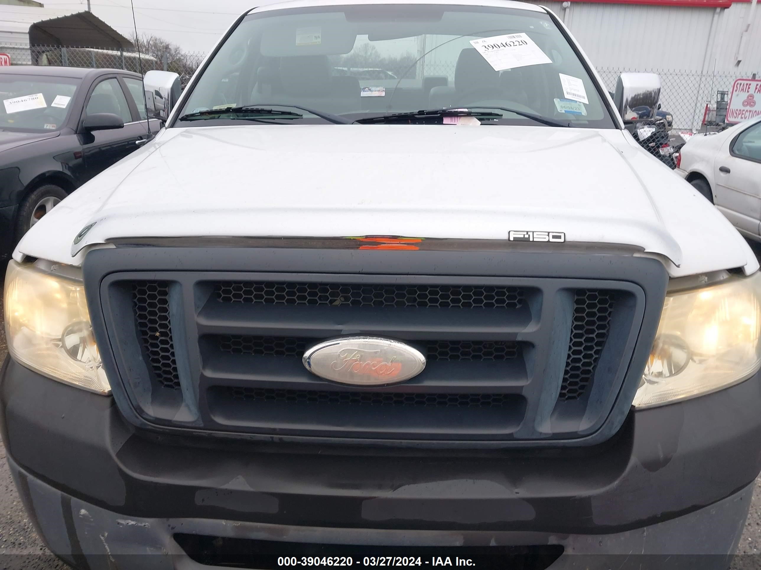 Photo 9 VIN: 1FTRF12278KE06139 - FORD F-150 