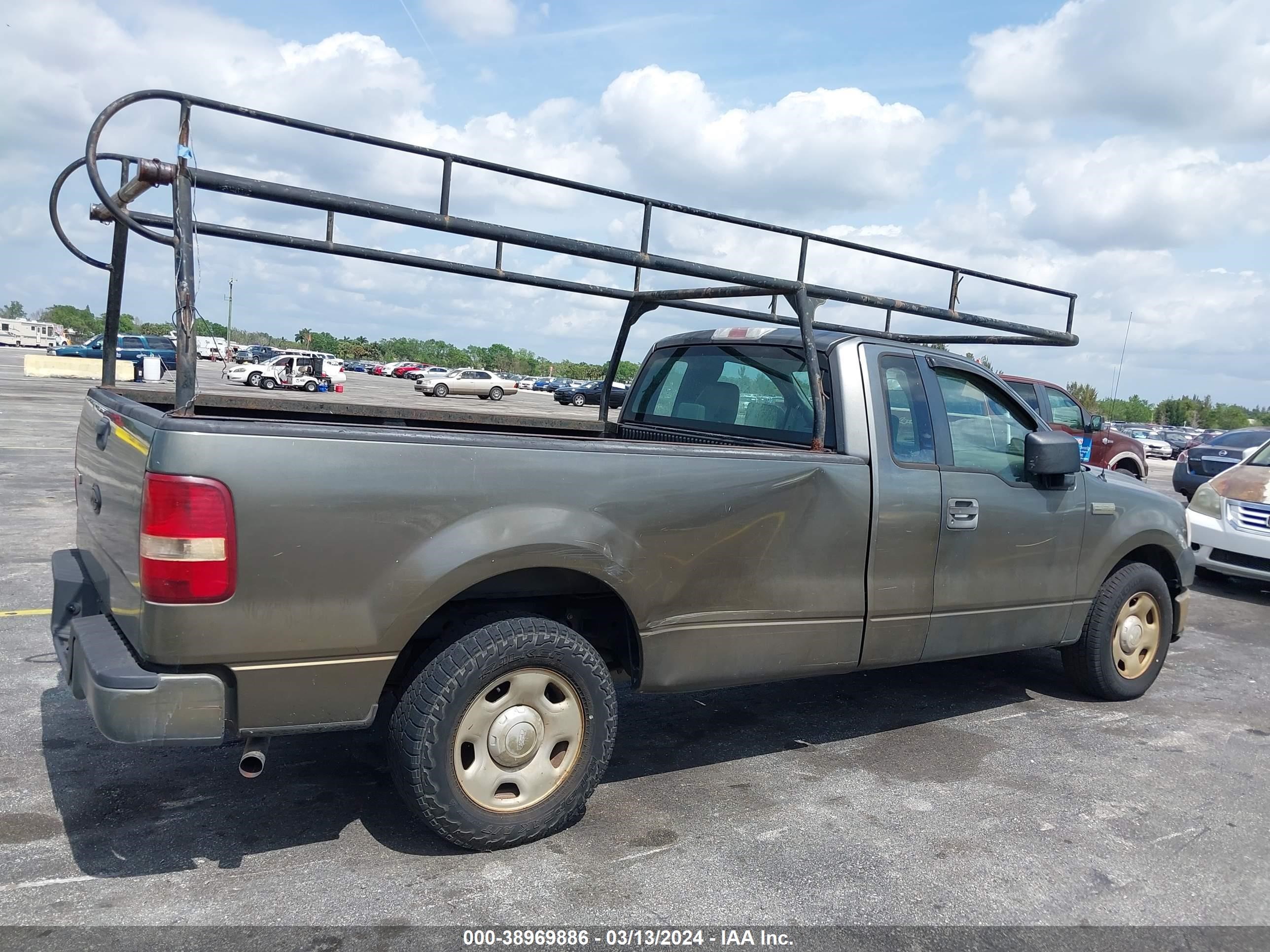 Photo 5 VIN: 1FTRF12286NB83556 - FORD F-150 