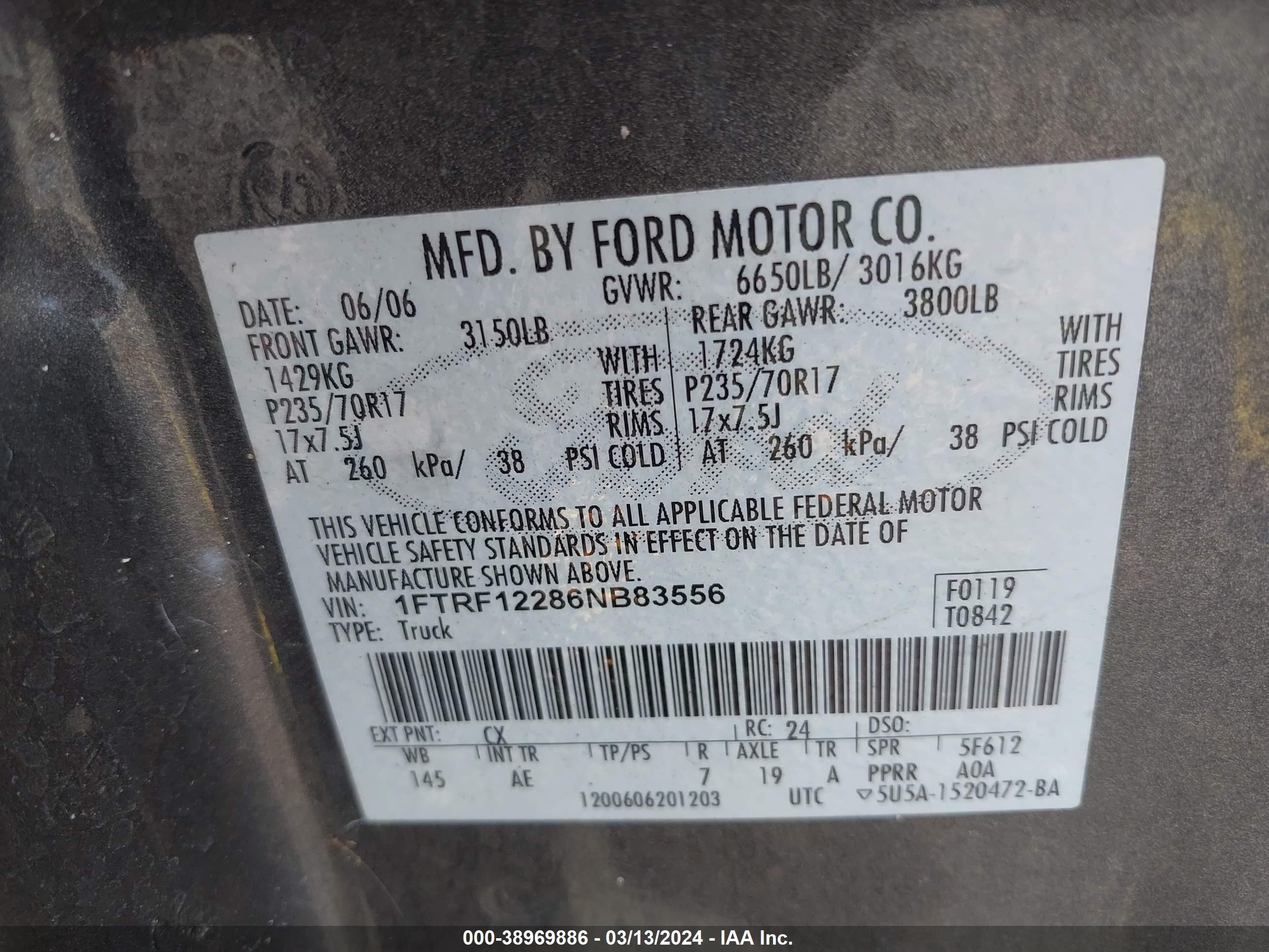 Photo 8 VIN: 1FTRF12286NB83556 - FORD F-150 