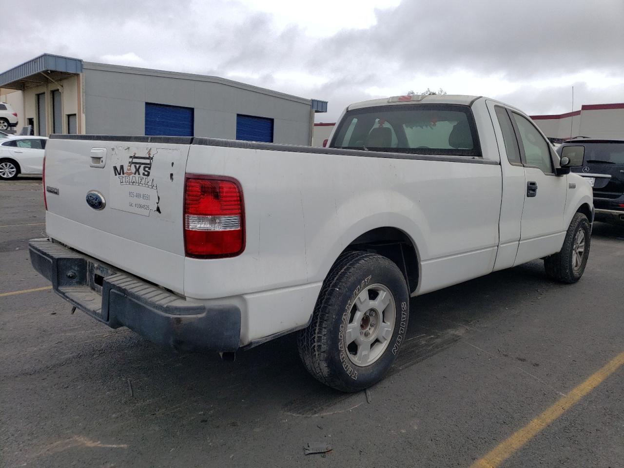 Photo 2 VIN: 1FTRF12288KB87756 - FORD F-150 