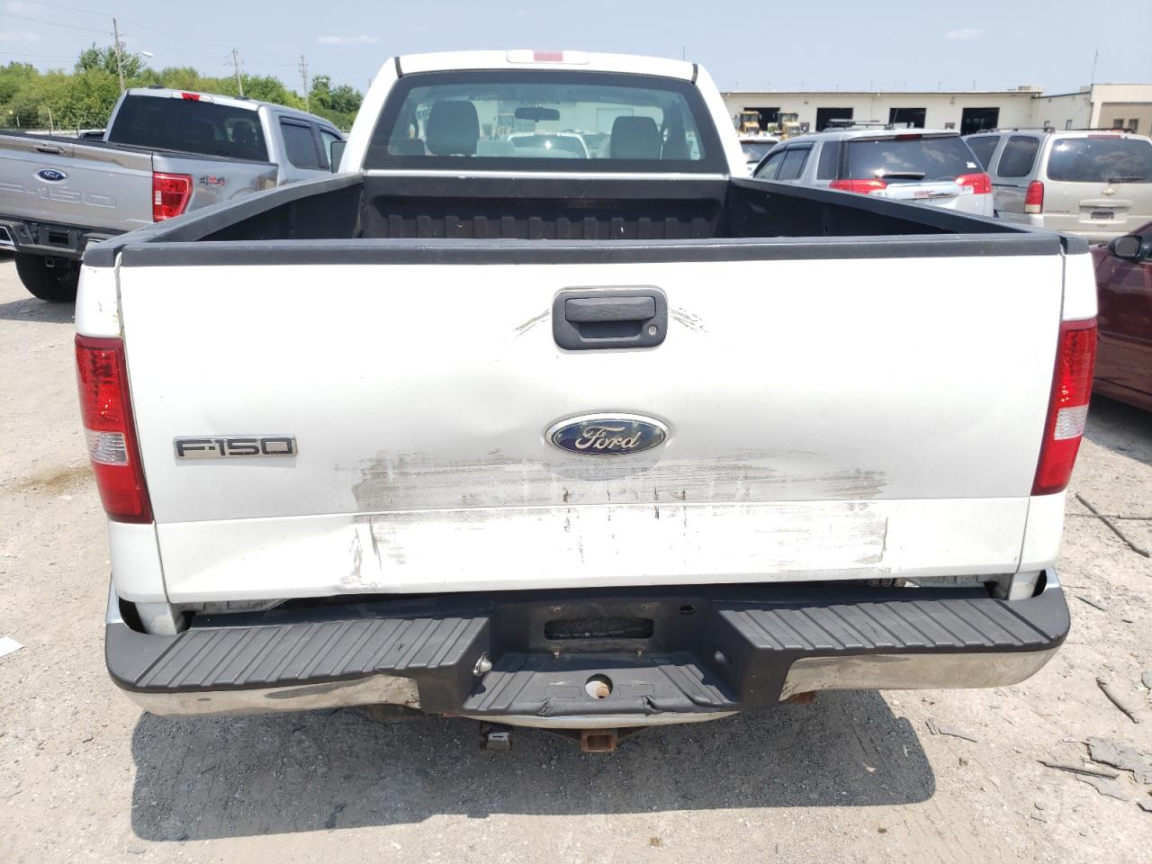 Photo 9 VIN: 1FTRF12288KE16128 - FORD F-150 