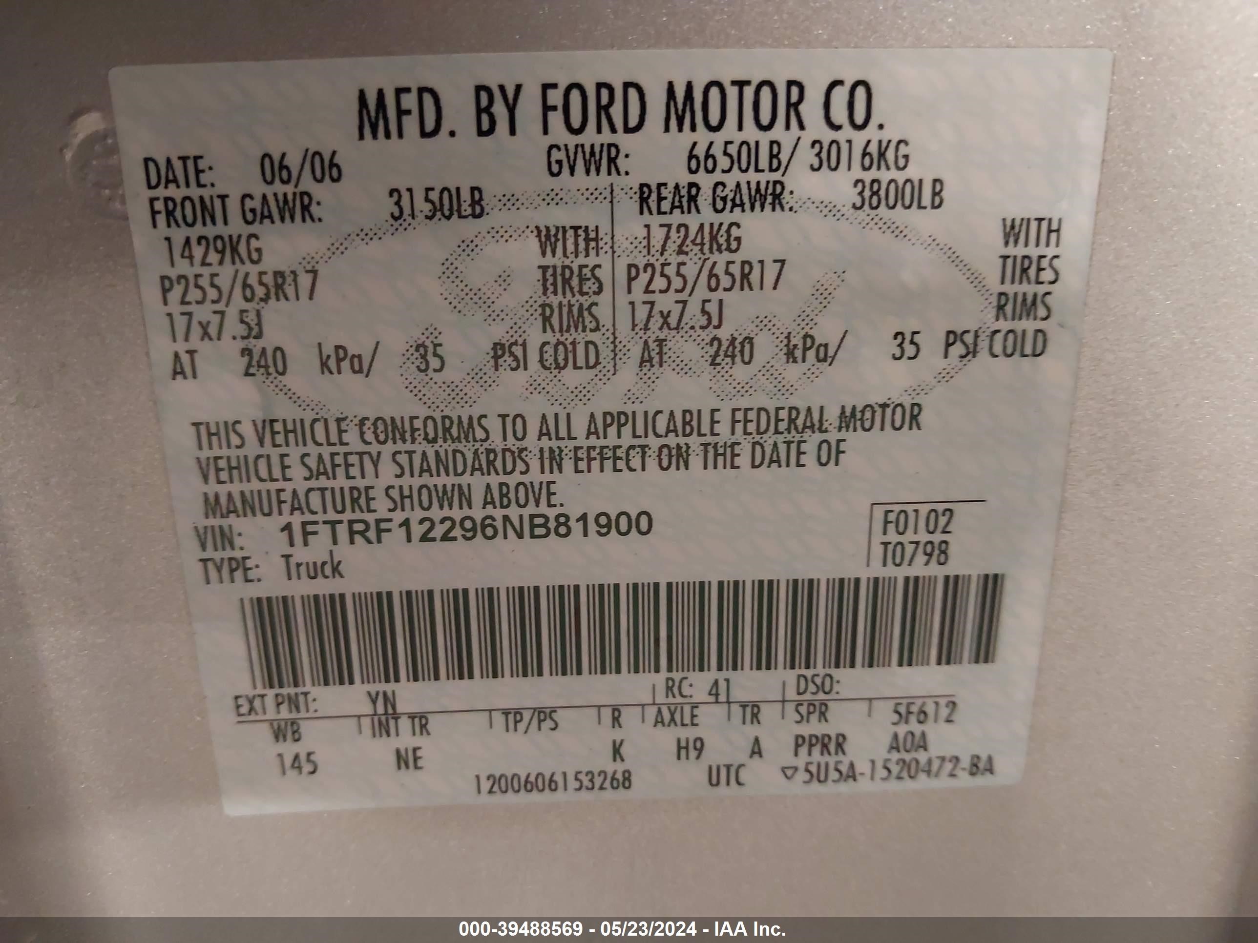 Photo 8 VIN: 1FTRF12296NB81900 - FORD F-150 