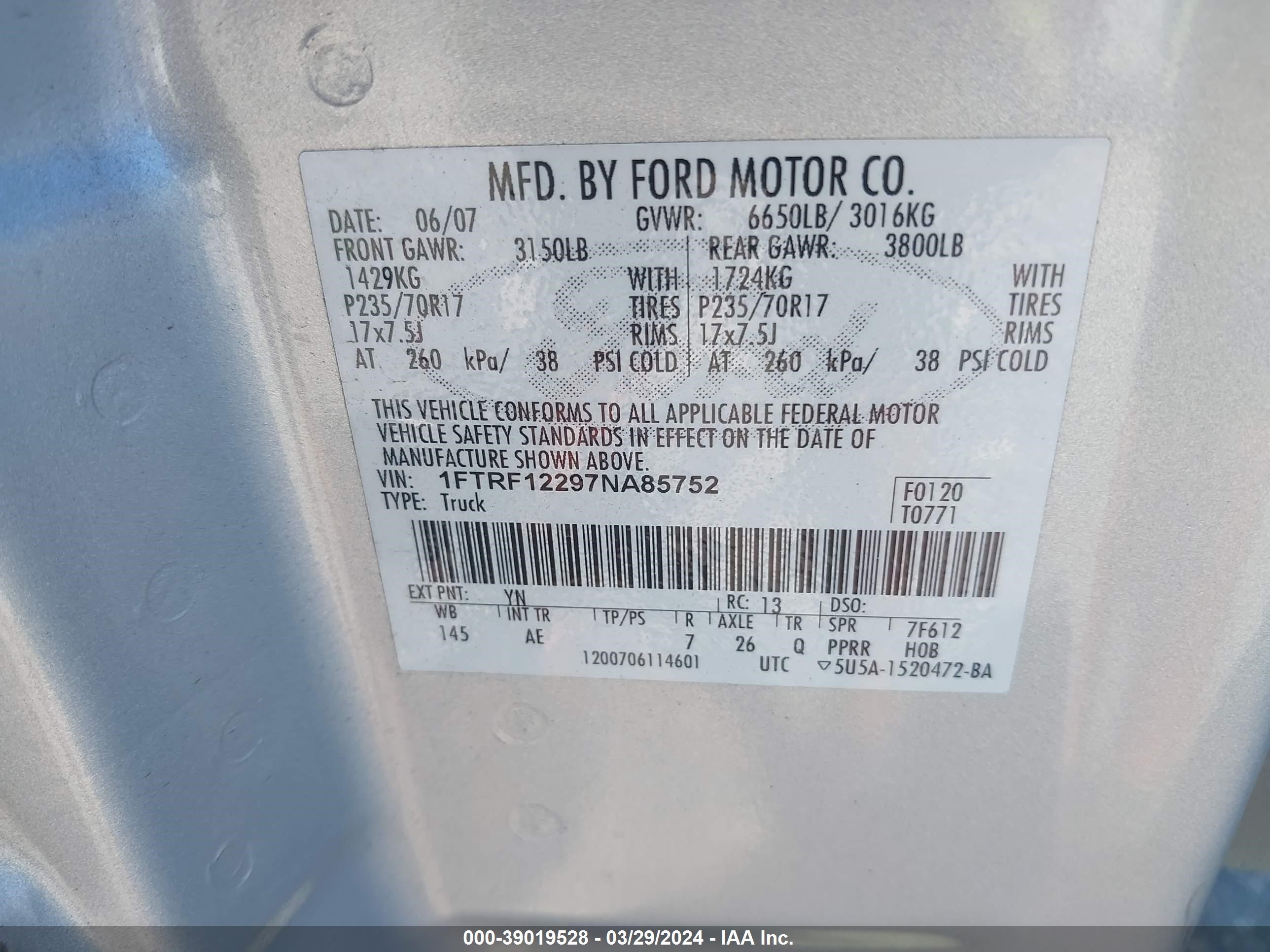 Photo 8 VIN: 1FTRF12297NA85752 - FORD F-150 