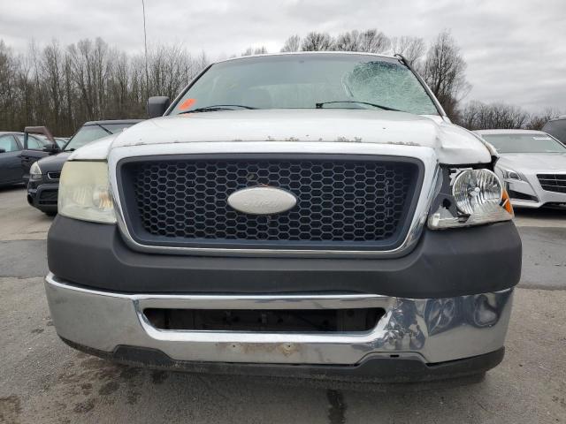 Photo 4 VIN: 1FTRF122X7NA06525 - FORD F150 