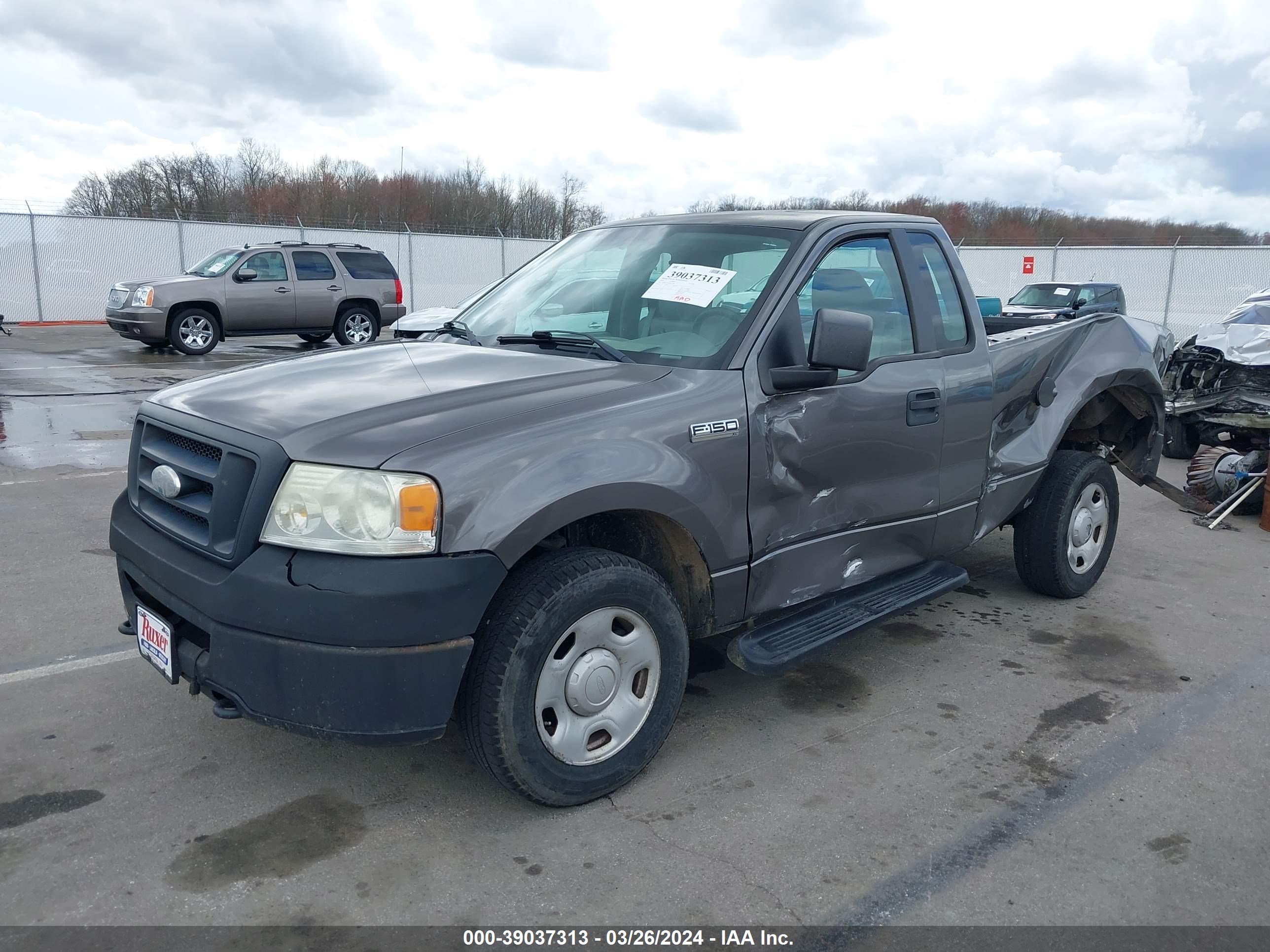 Photo 1 VIN: 1FTRF122X8KC77247 - FORD F-150 