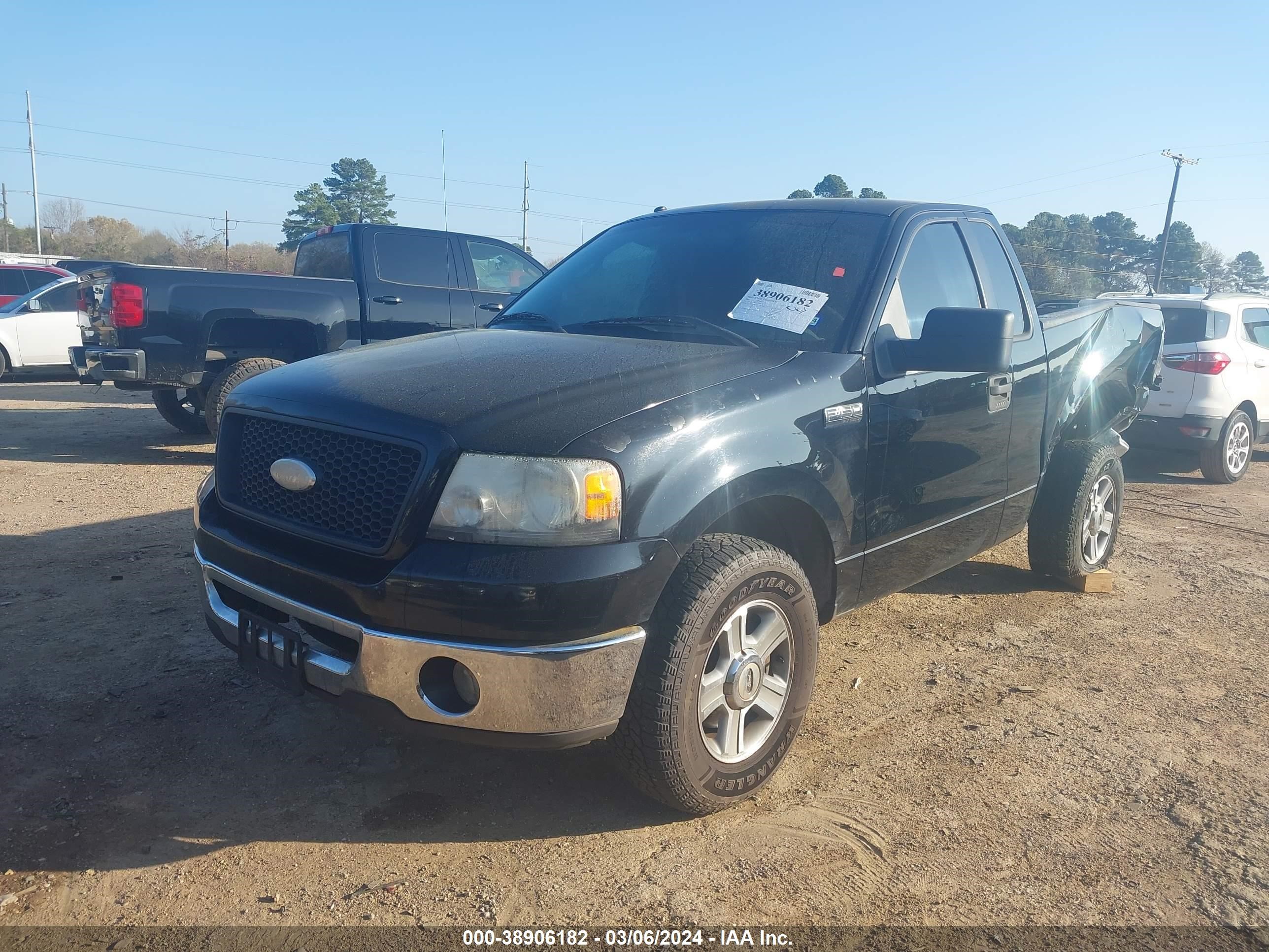 Photo 1 VIN: 1FTRF12W06NA26445 - FORD F-150 