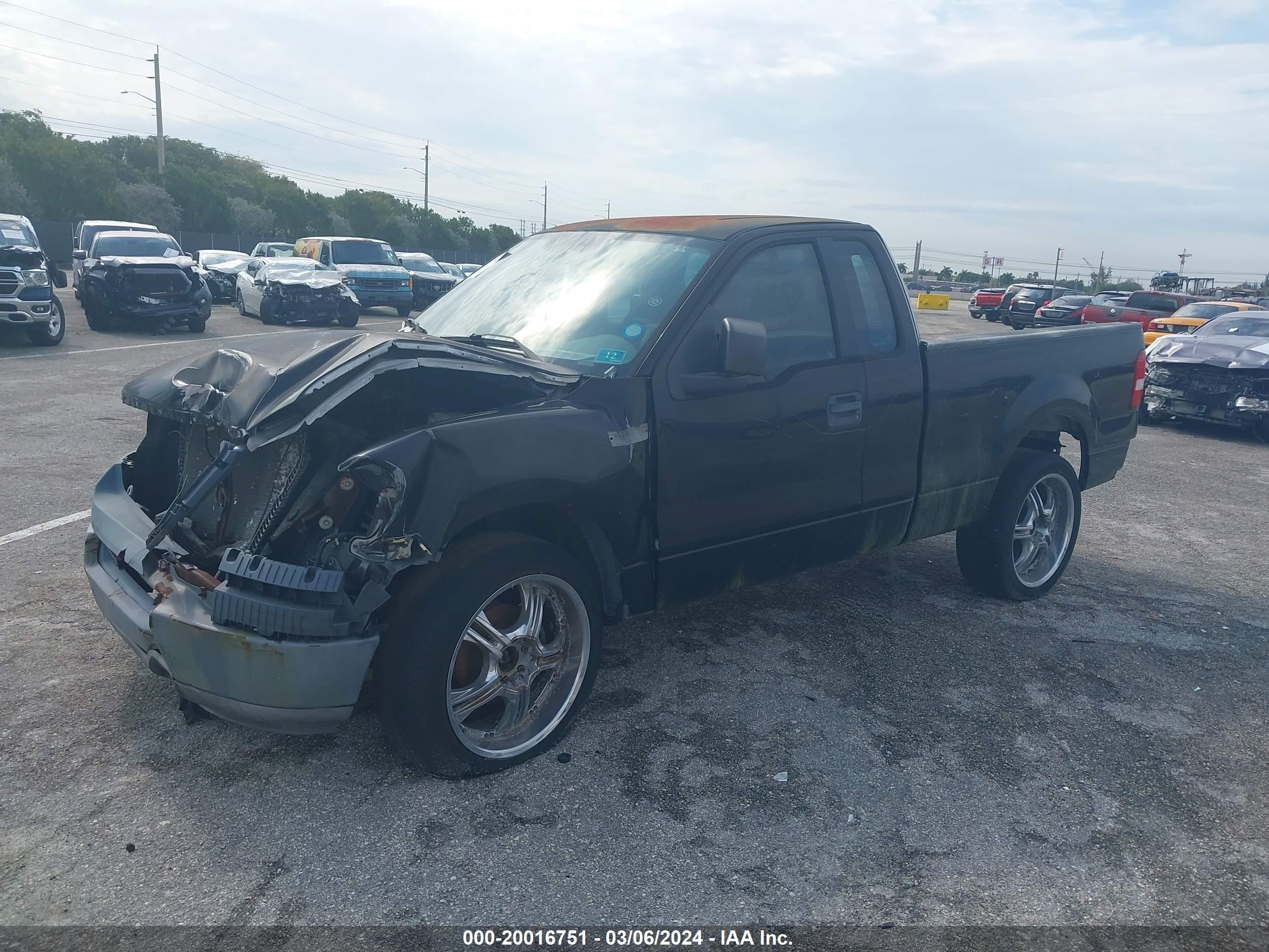 Photo 1 VIN: 1FTRF12W25KB90117 - FORD F-150 