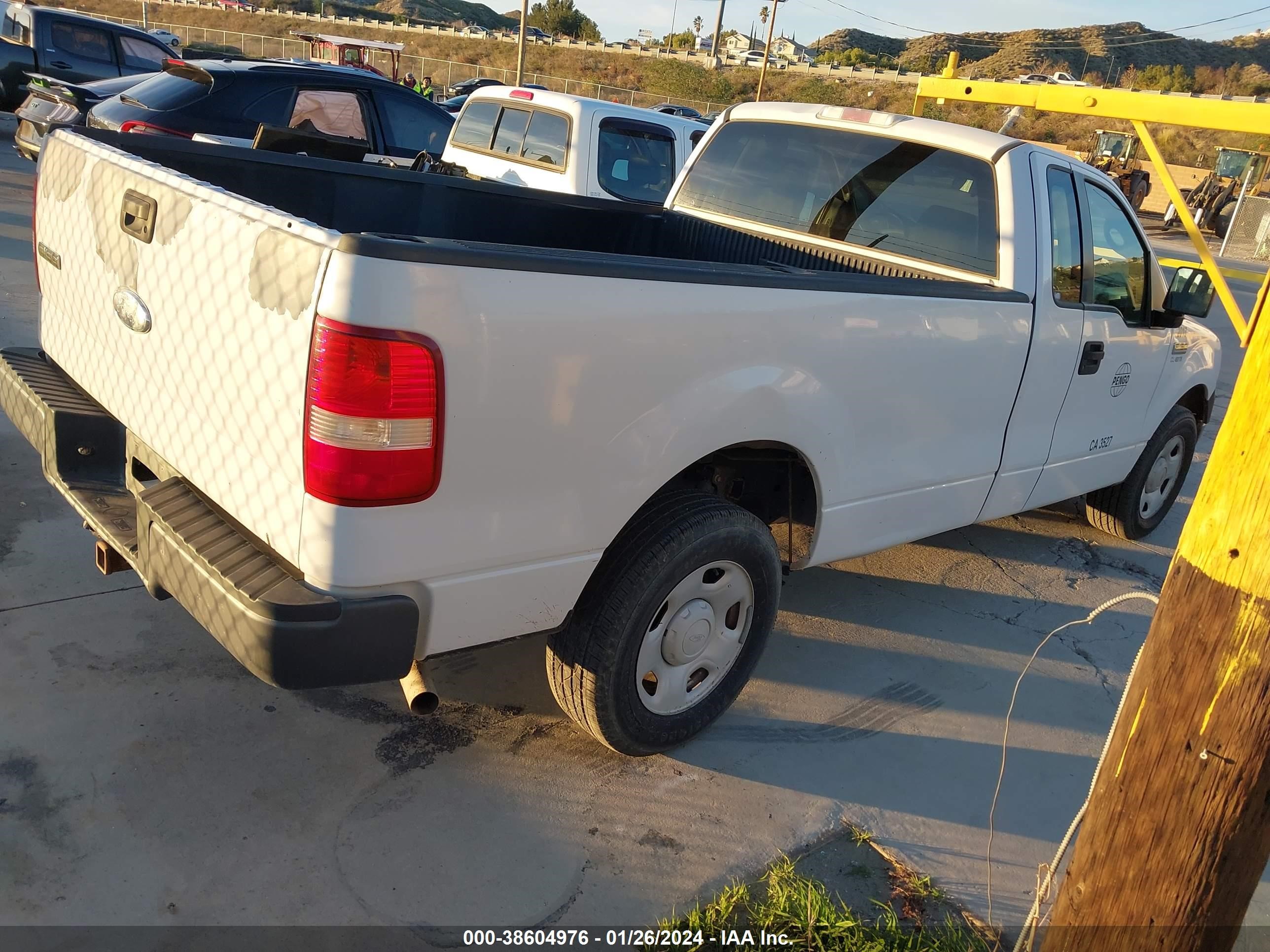 Photo 3 VIN: 1FTRF12W37KC61439 - FORD F-150 