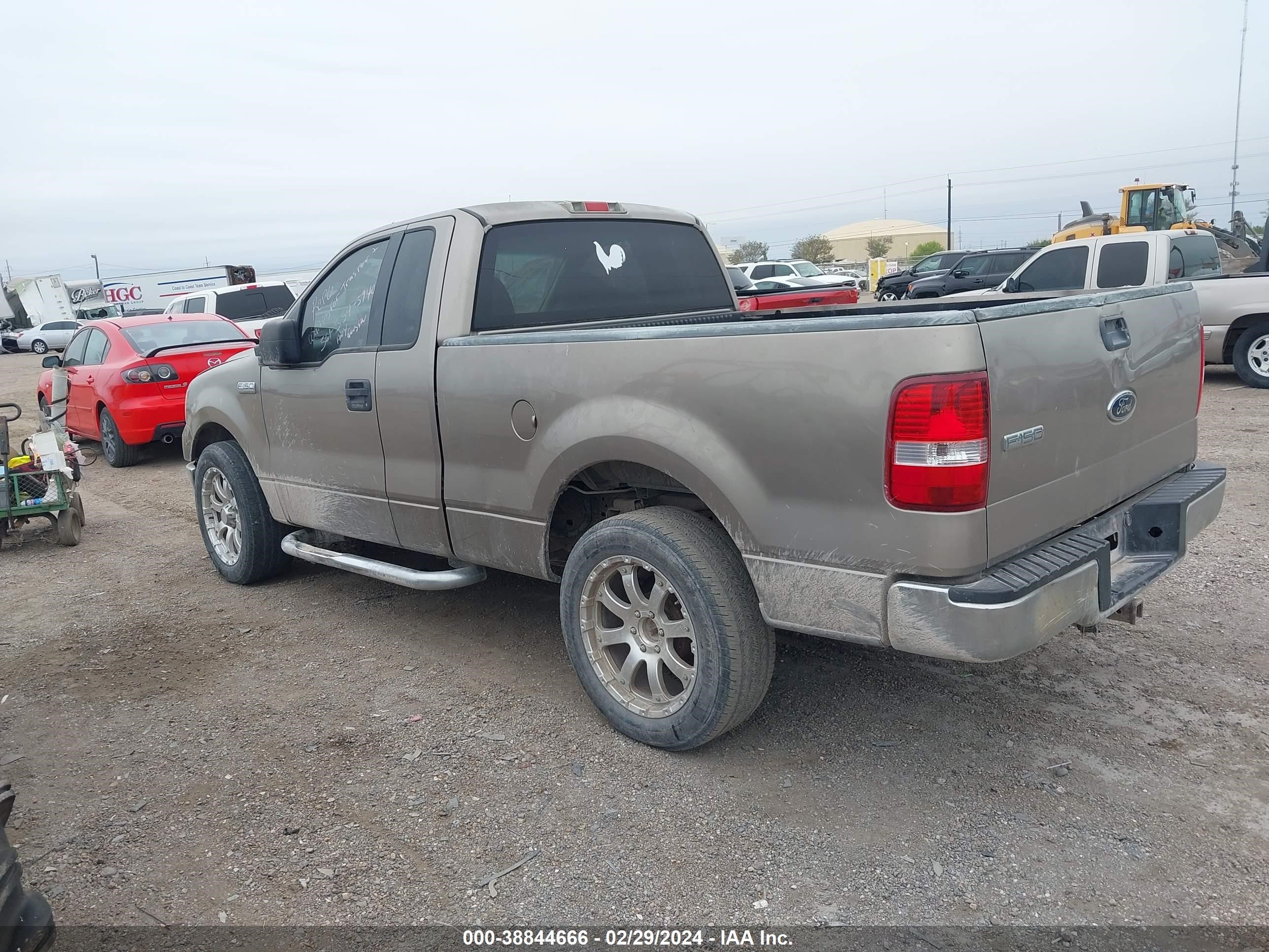 Photo 2 VIN: 1FTRF12W54NB35903 - FORD F-150 