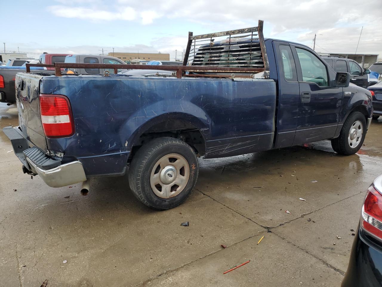 Photo 2 VIN: 1FTRF12W55NA17674 - FORD F-150 