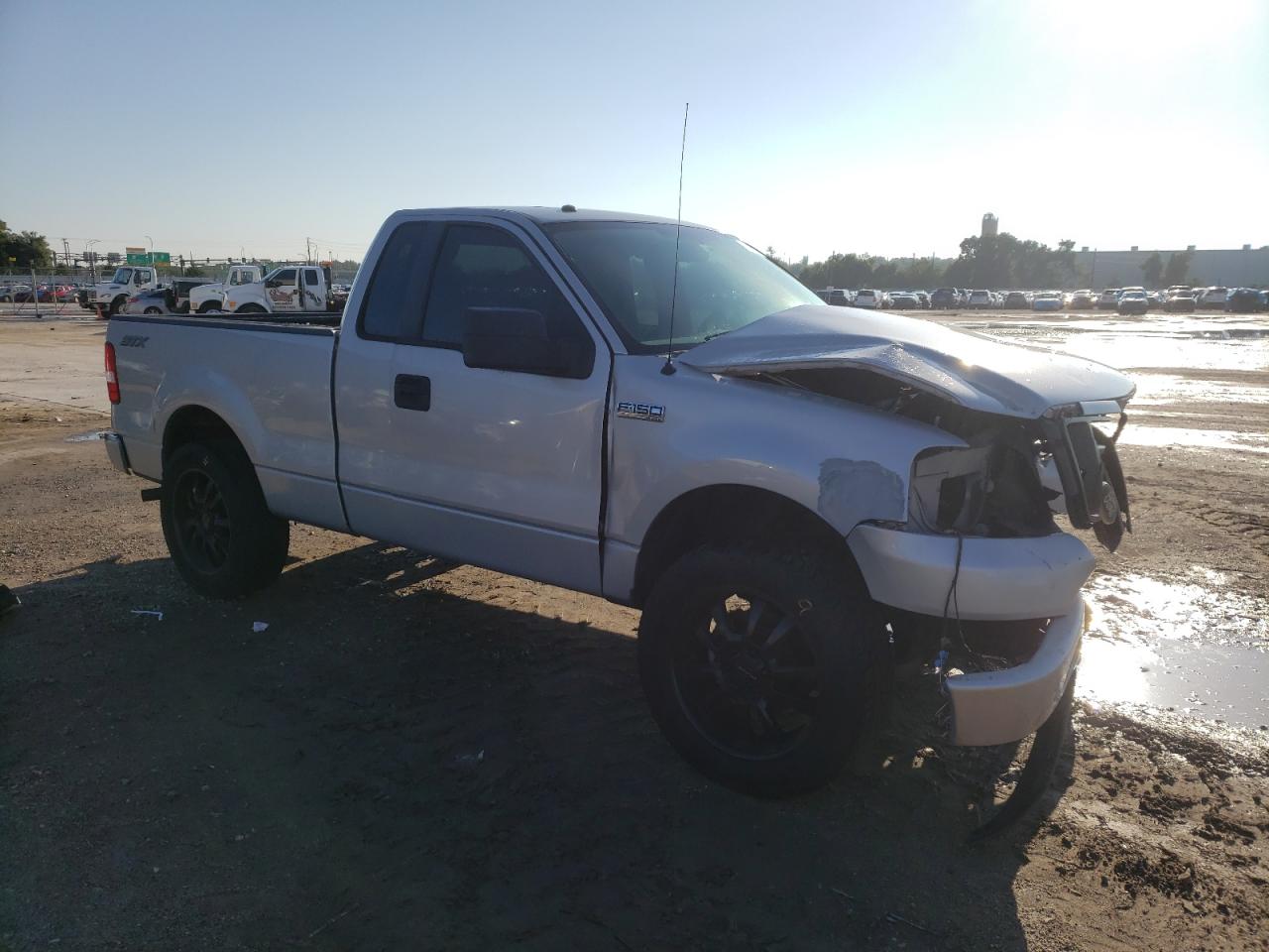 Photo 3 VIN: 1FTRF12W78KD03712 - FORD F-150 