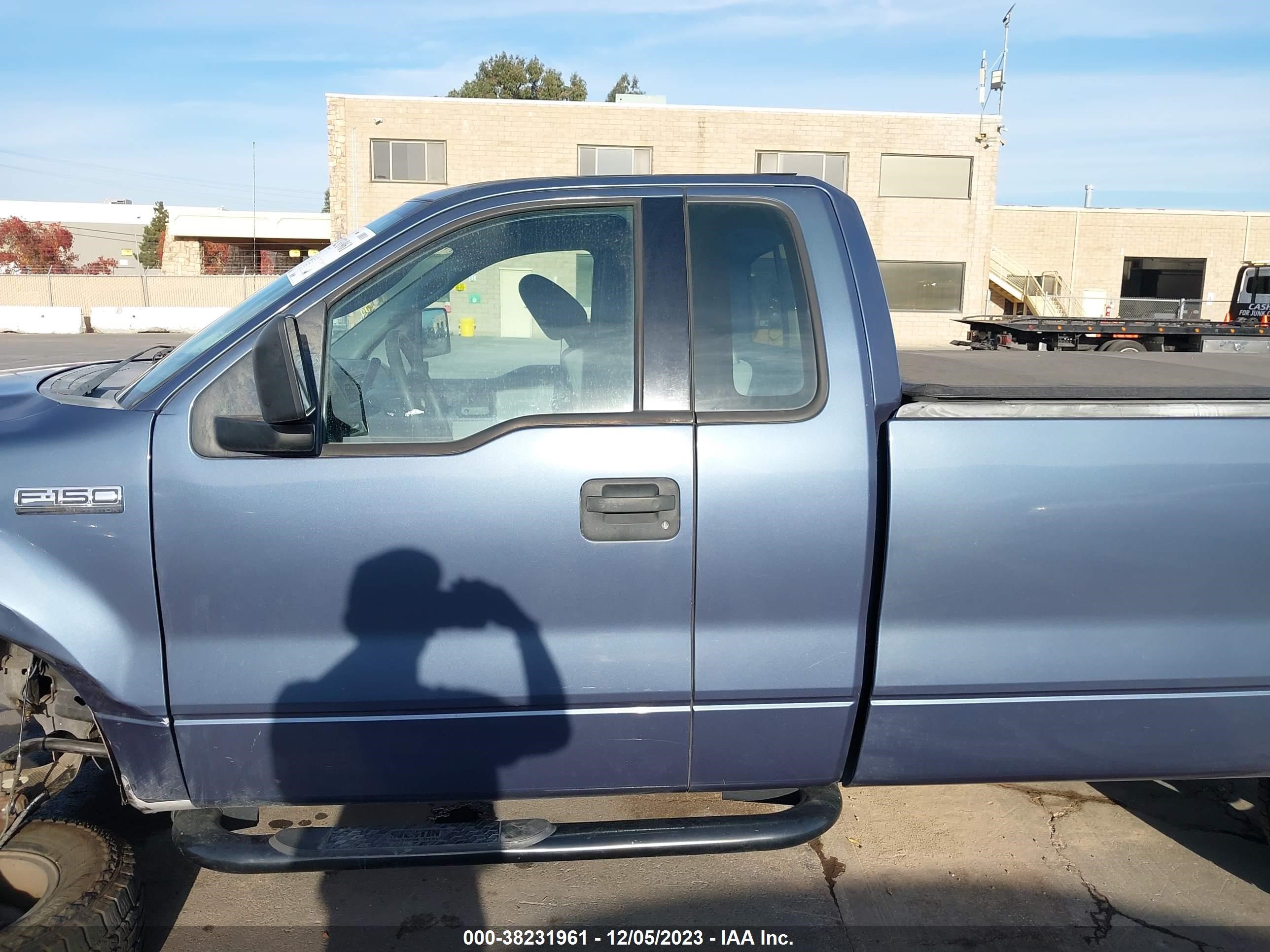 Photo 13 VIN: 1FTRF12W84NB81001 - FORD F-150 