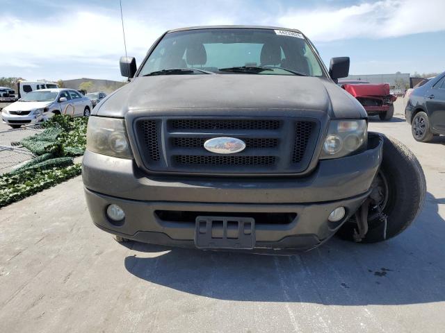 Photo 4 VIN: 1FTRF12W86NA89311 - FORD F150 