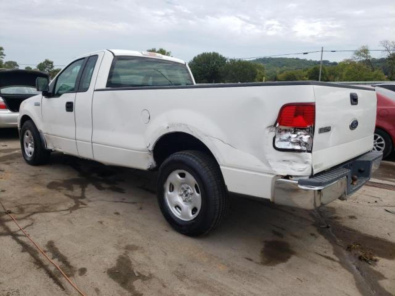 Photo 2 VIN: 1FTRF12W94NB06193 - FORD F-150 