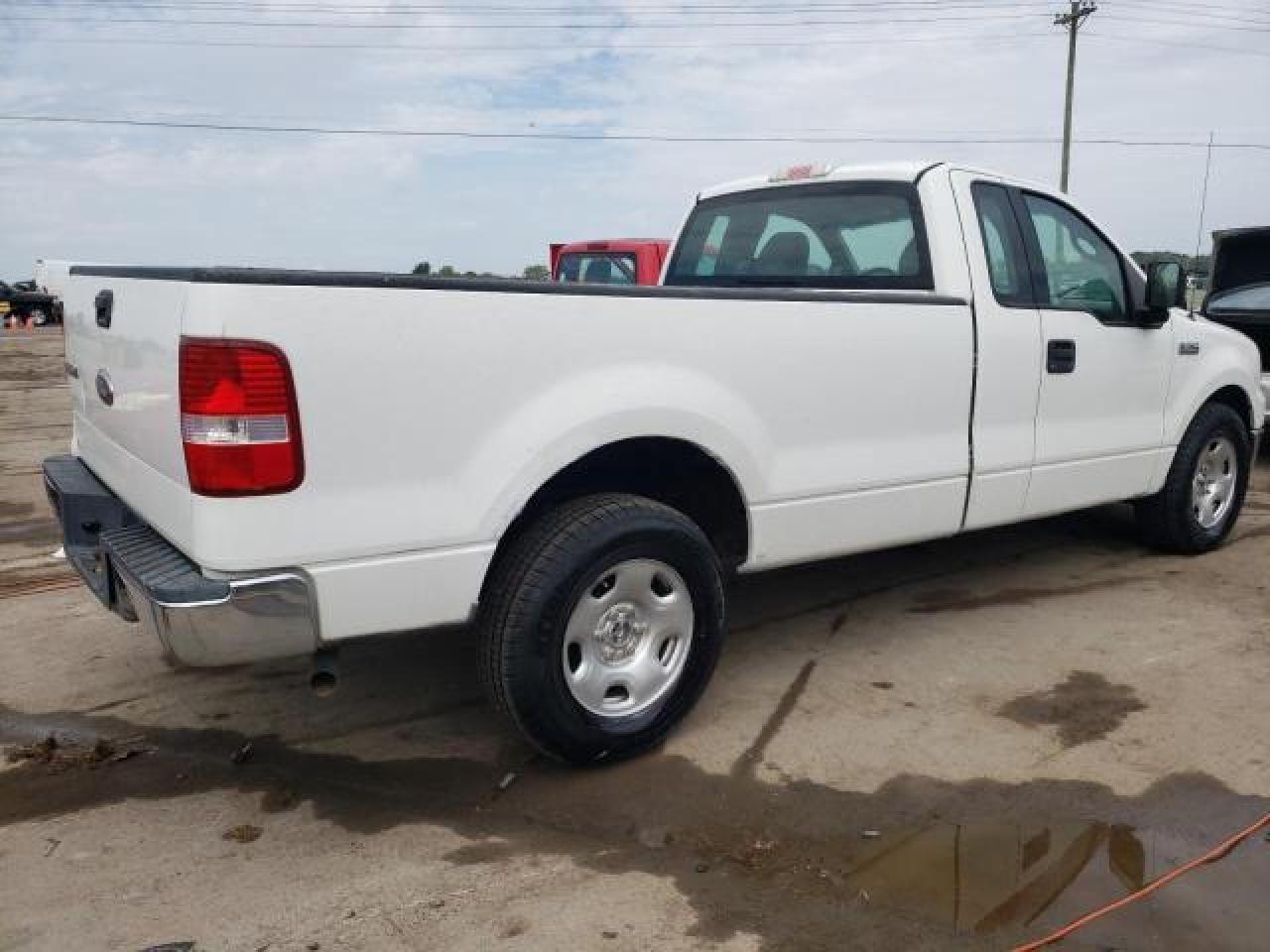 Photo 3 VIN: 1FTRF12W94NB06193 - FORD F-150 