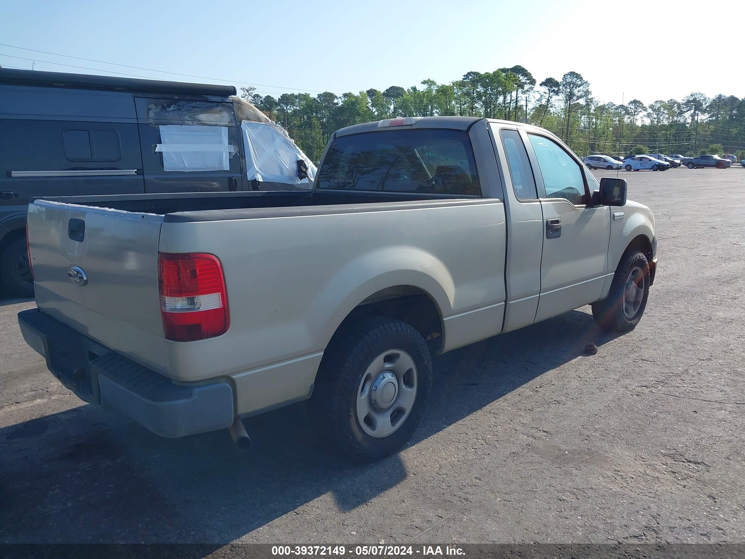 Photo 3 VIN: 1FTRF12W97NA50969 - FORD F-150 