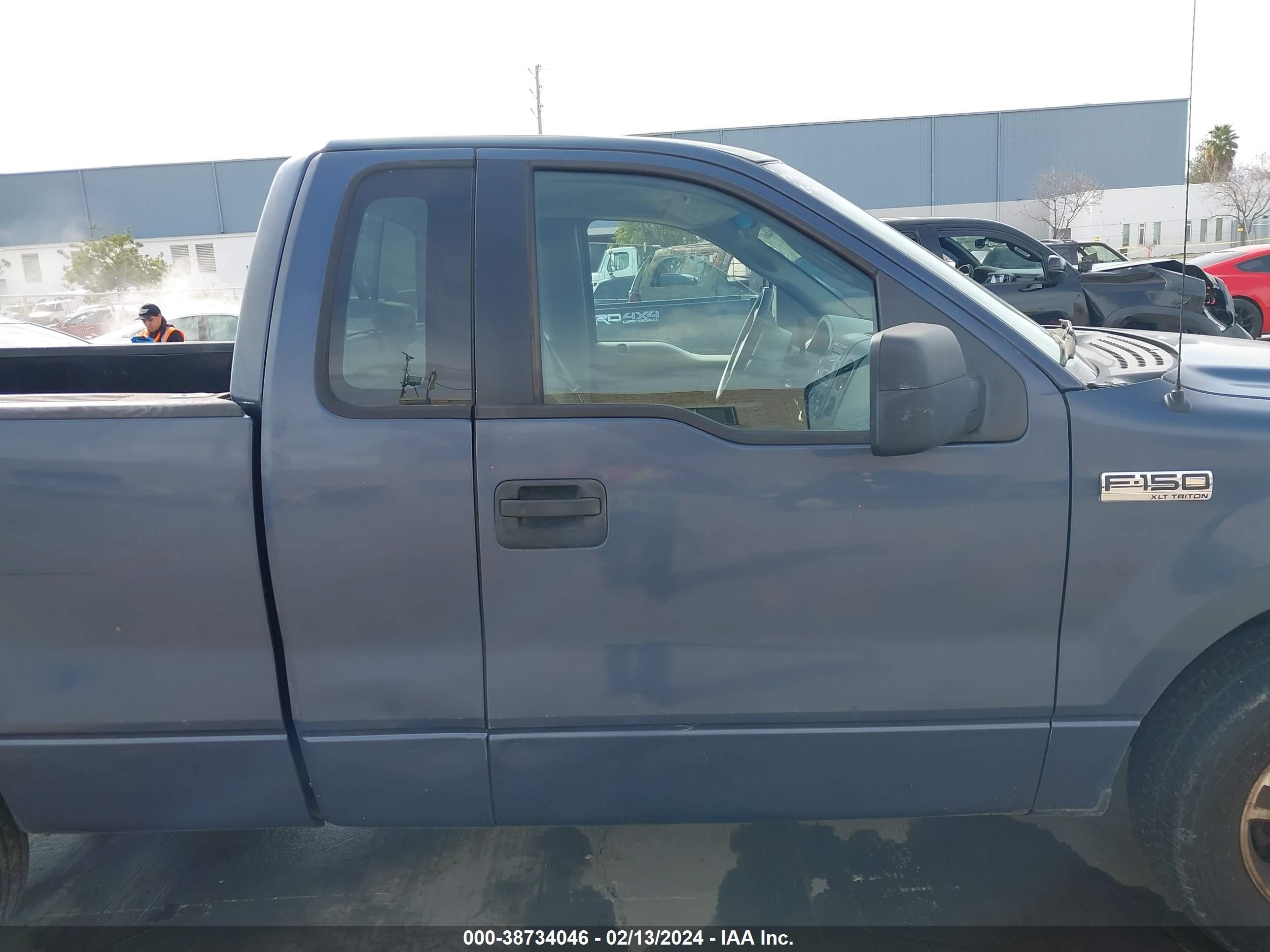 Photo 12 VIN: 1FTRF12WX6NB52280 - FORD F-150 