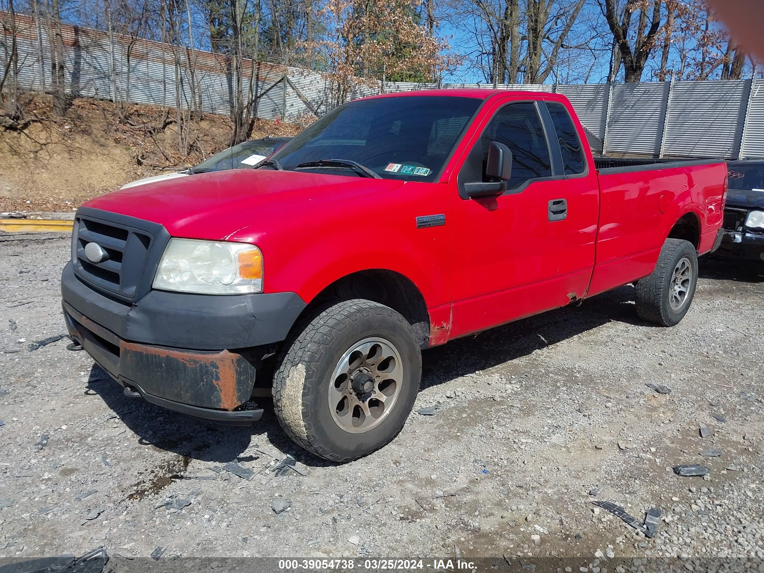 Photo 1 VIN: 1FTRF14516NA25437 - FORD F-150 