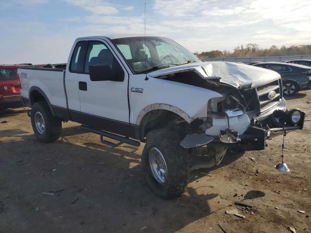 Photo 3 VIN: 1FTRF145X4NB74328 - FORD F150 