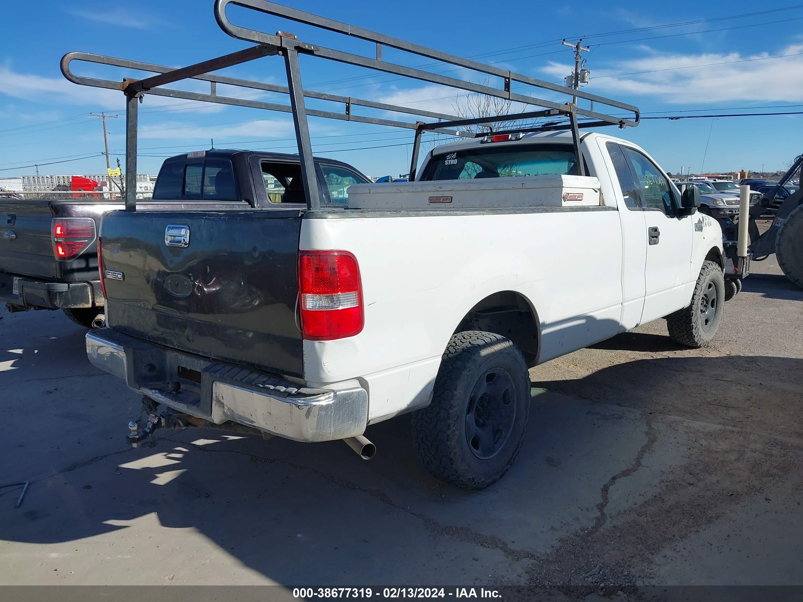 Photo 3 VIN: 1FTRF145X5NA40405 - FORD F-150 