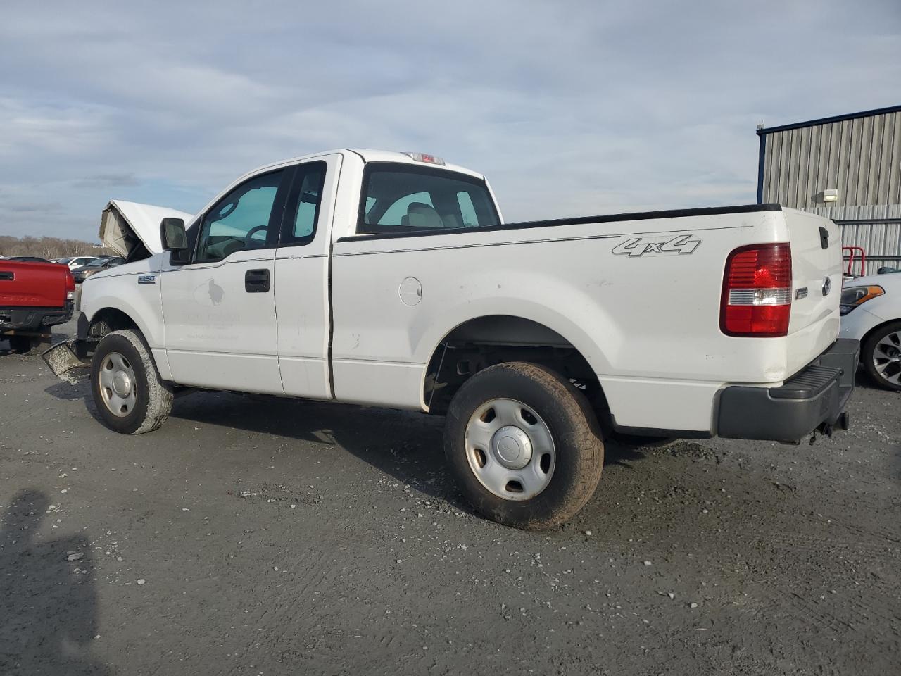 Photo 1 VIN: 1FTRF14V76NB24375 - FORD F-150 