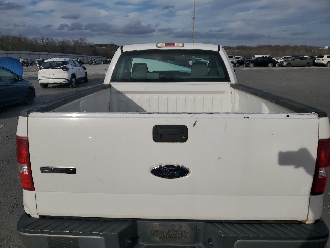 Photo 9 VIN: 1FTRF14V76NB24375 - FORD F-150 