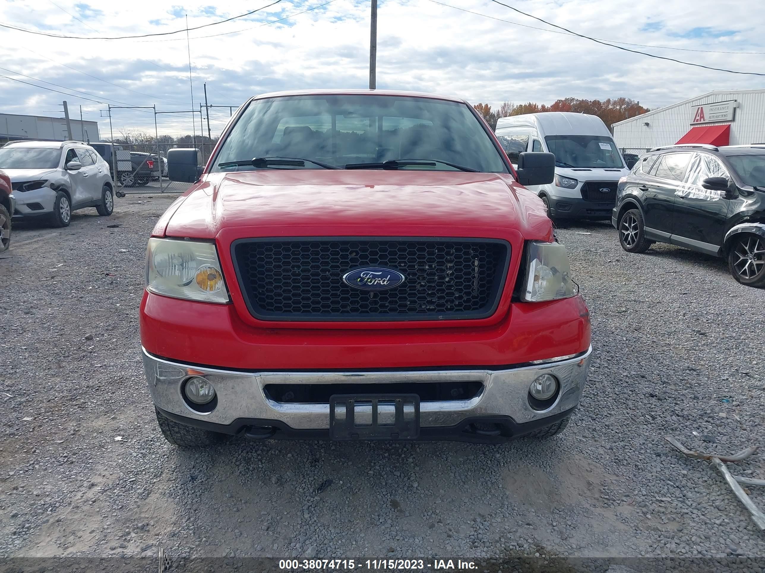 Photo 11 VIN: 1FTRF14V86NA89636 - FORD F-150 