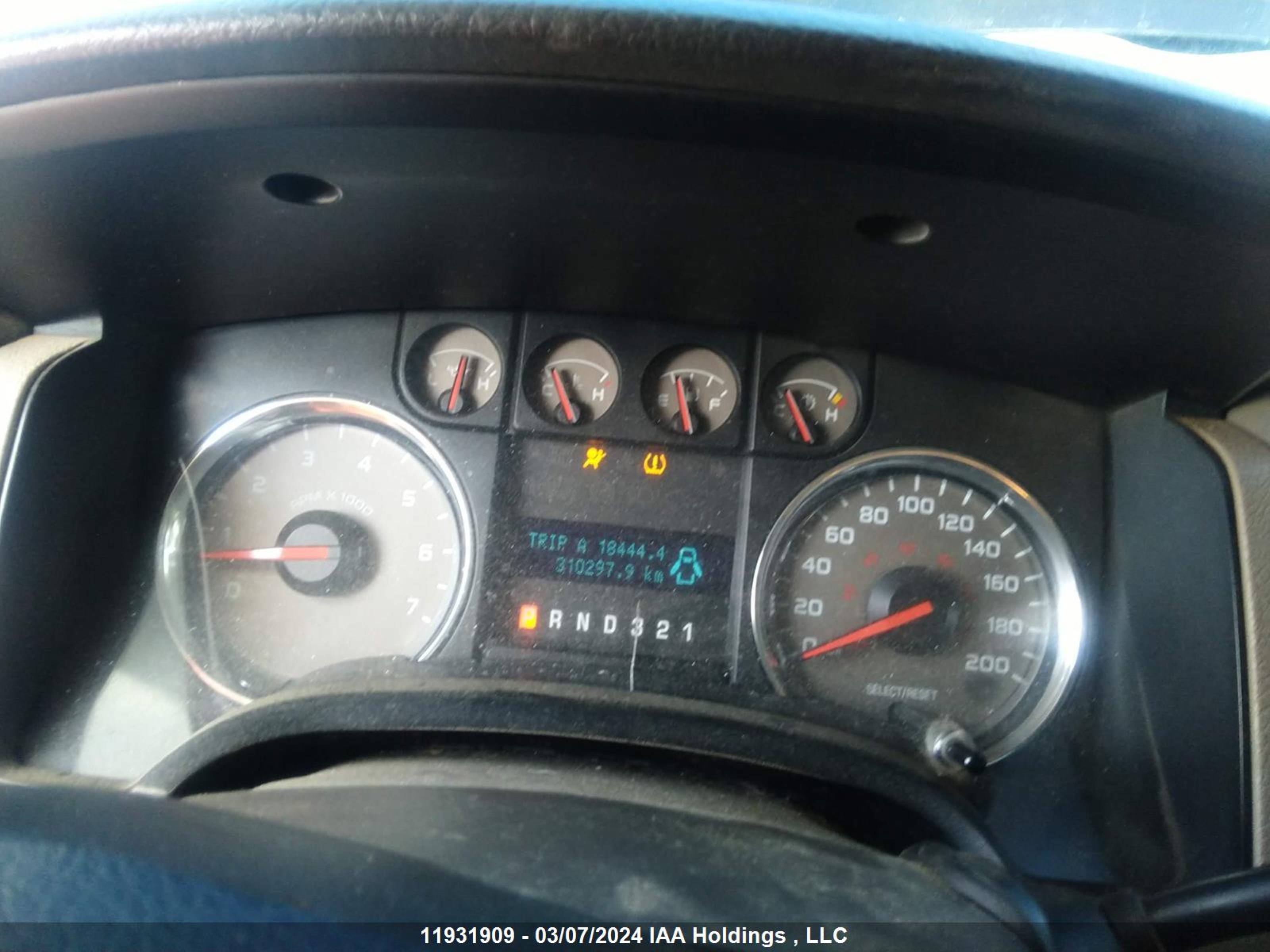 Photo 6 VIN: 1FTRF14V89KC70211 - FORD F-150 